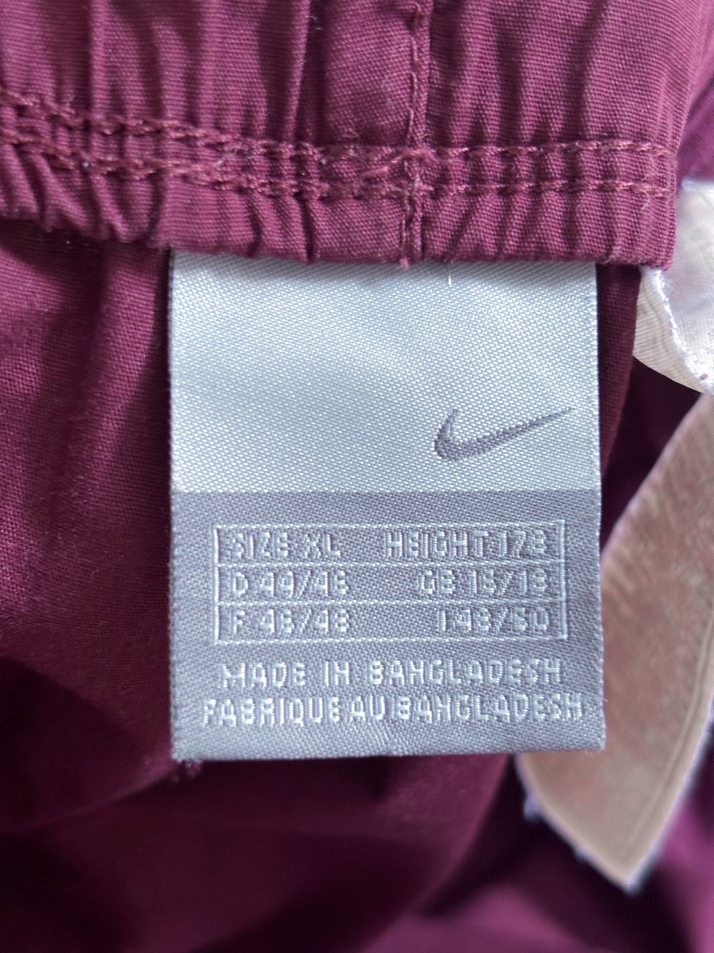 Nike Vintage *PREMIUM* Trackpants | L