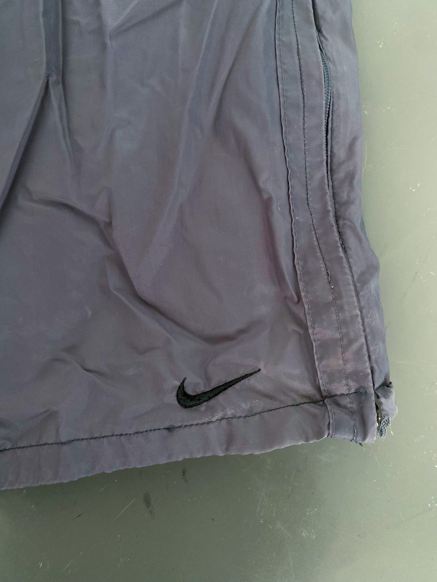 Nike Vintage Trackpants |
XL