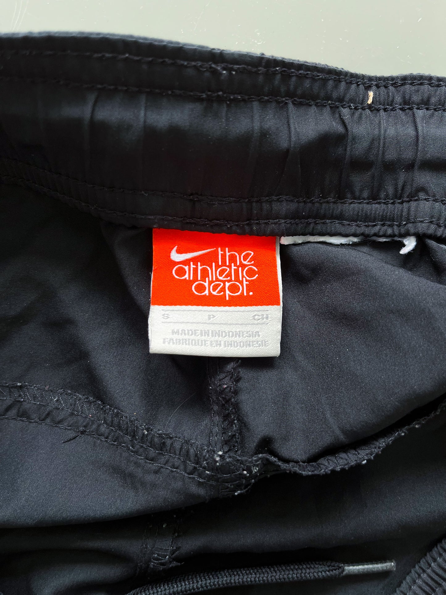 Nike Vintage Trackpants | S