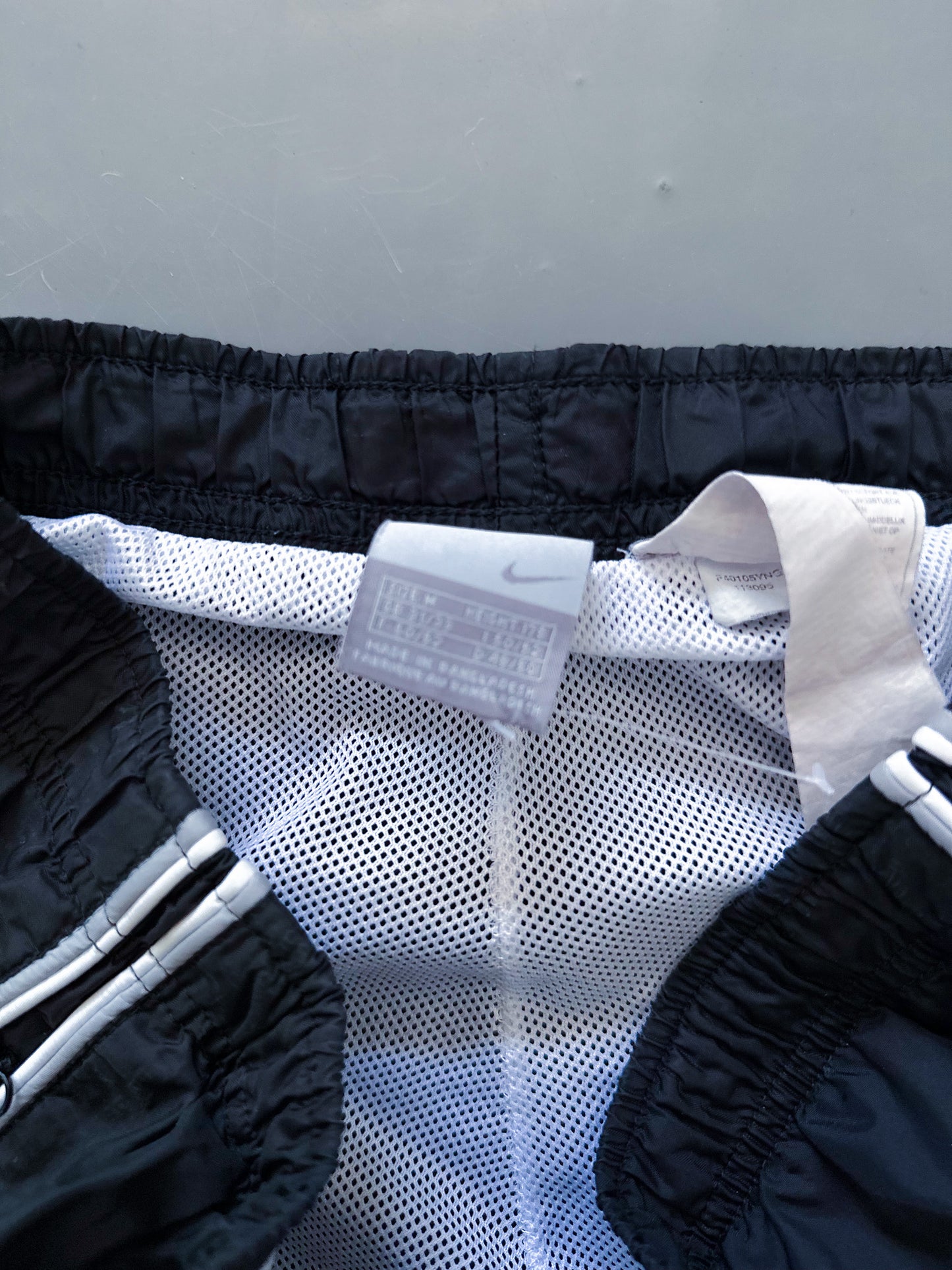 Nike Vintage *PREMIUM* Trackpants | M