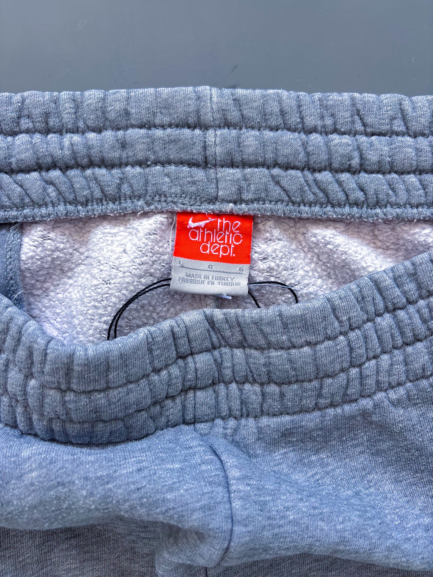 Nike Vintage Sweatpants | L