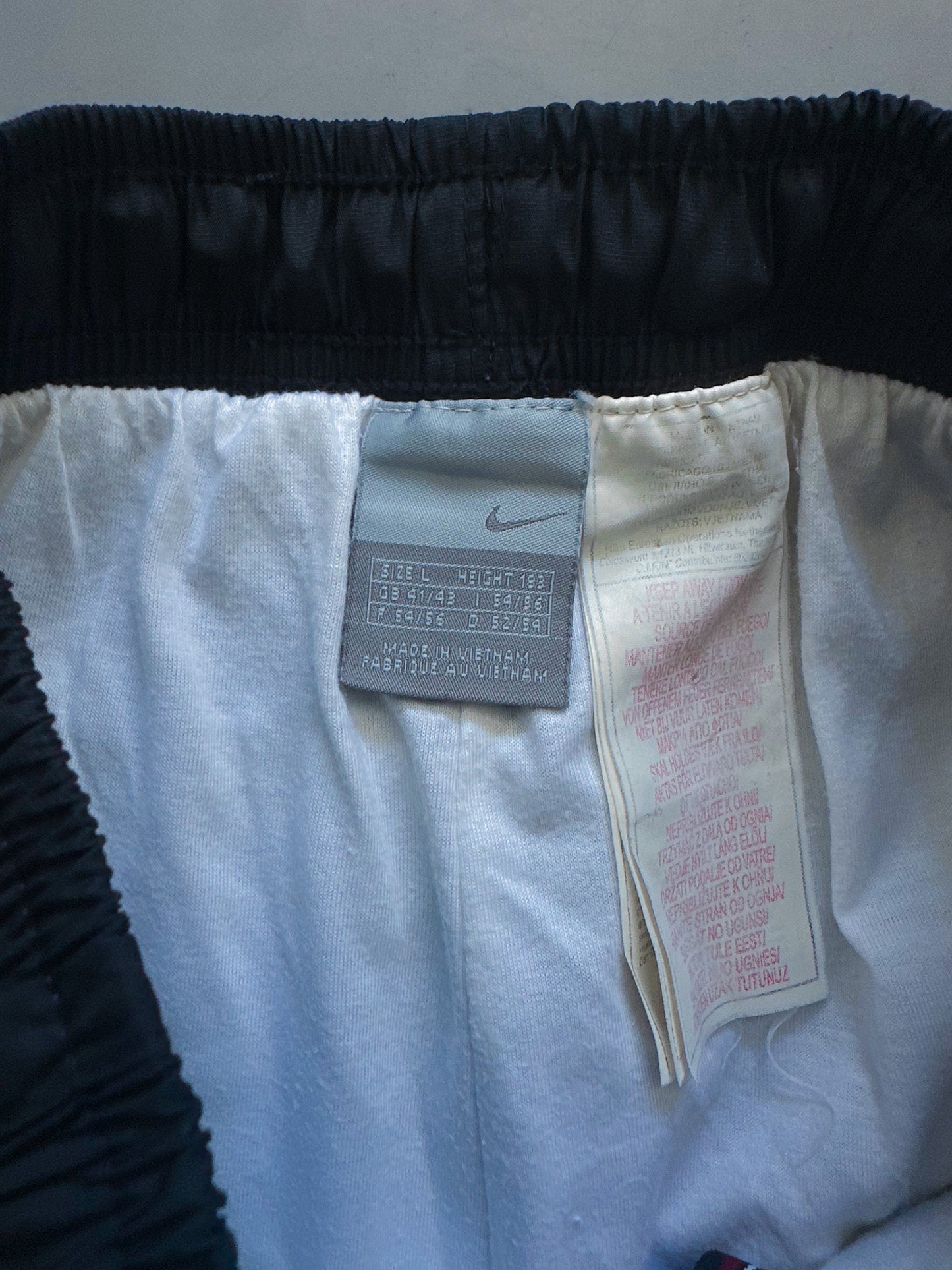 Nike Vintage Trackpants | L