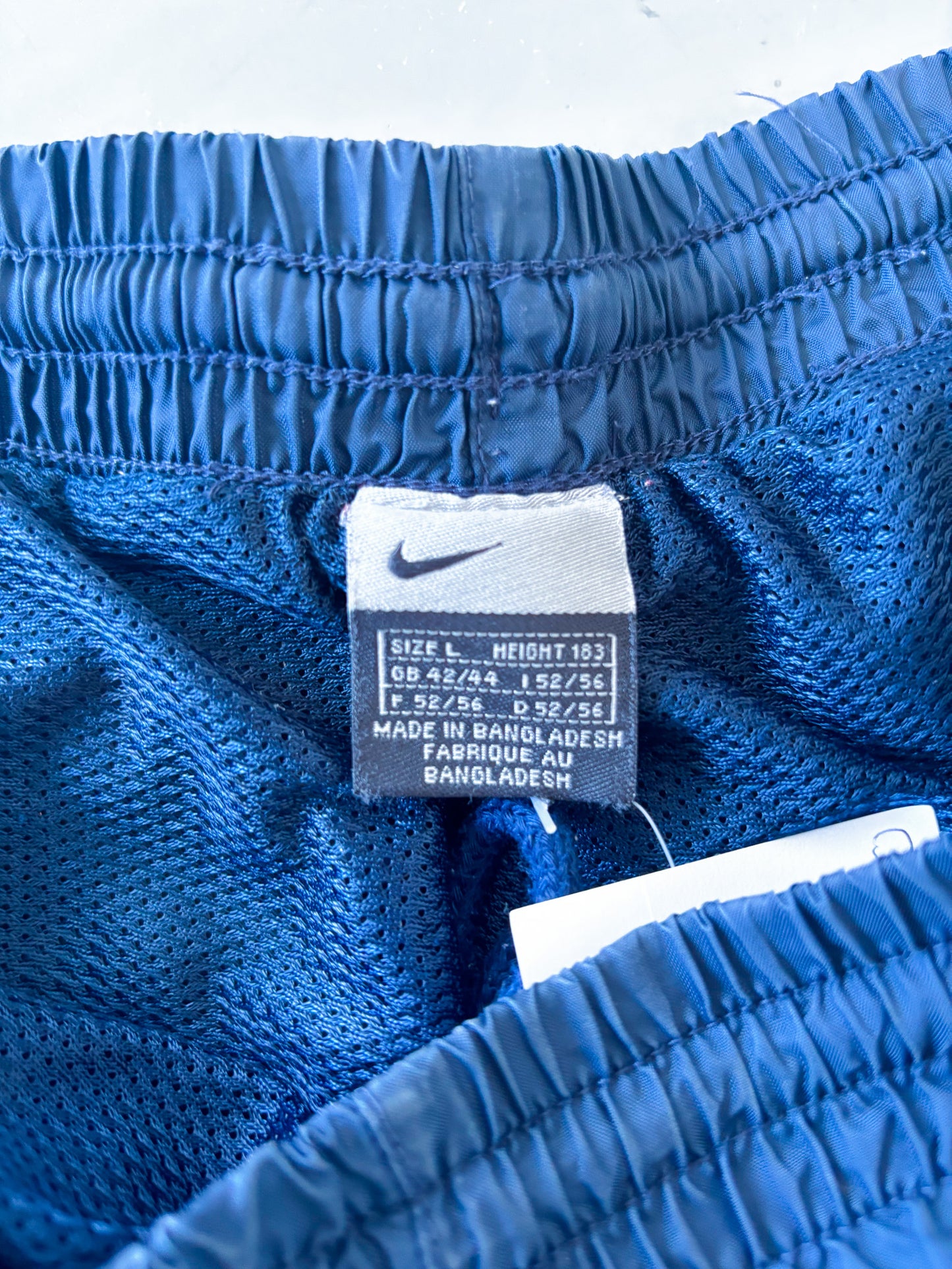 Nike Vintage Trackpants | L