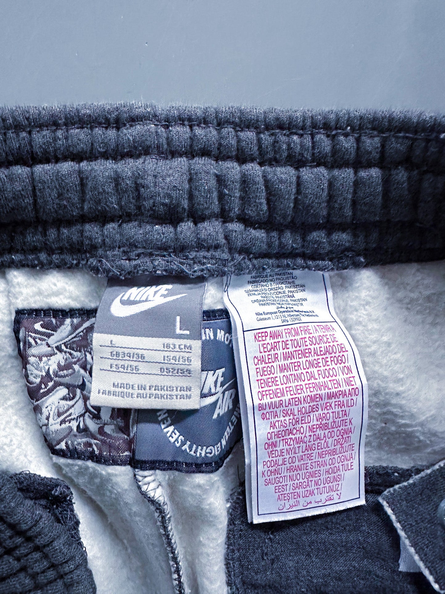 Nike Vintage Open Leg Sweatpants / Jogger | M