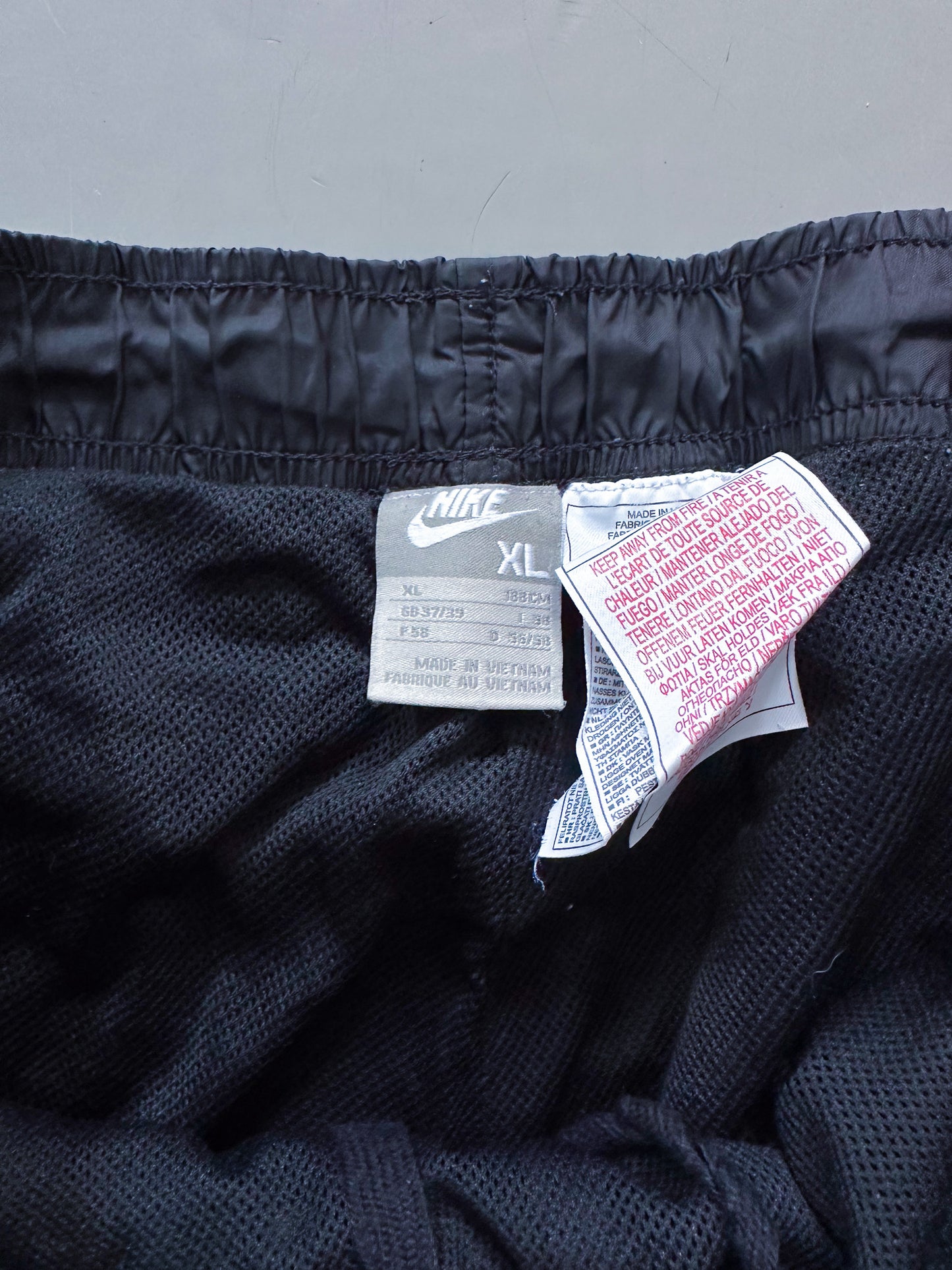 Nike Vintage Trackpants | XL