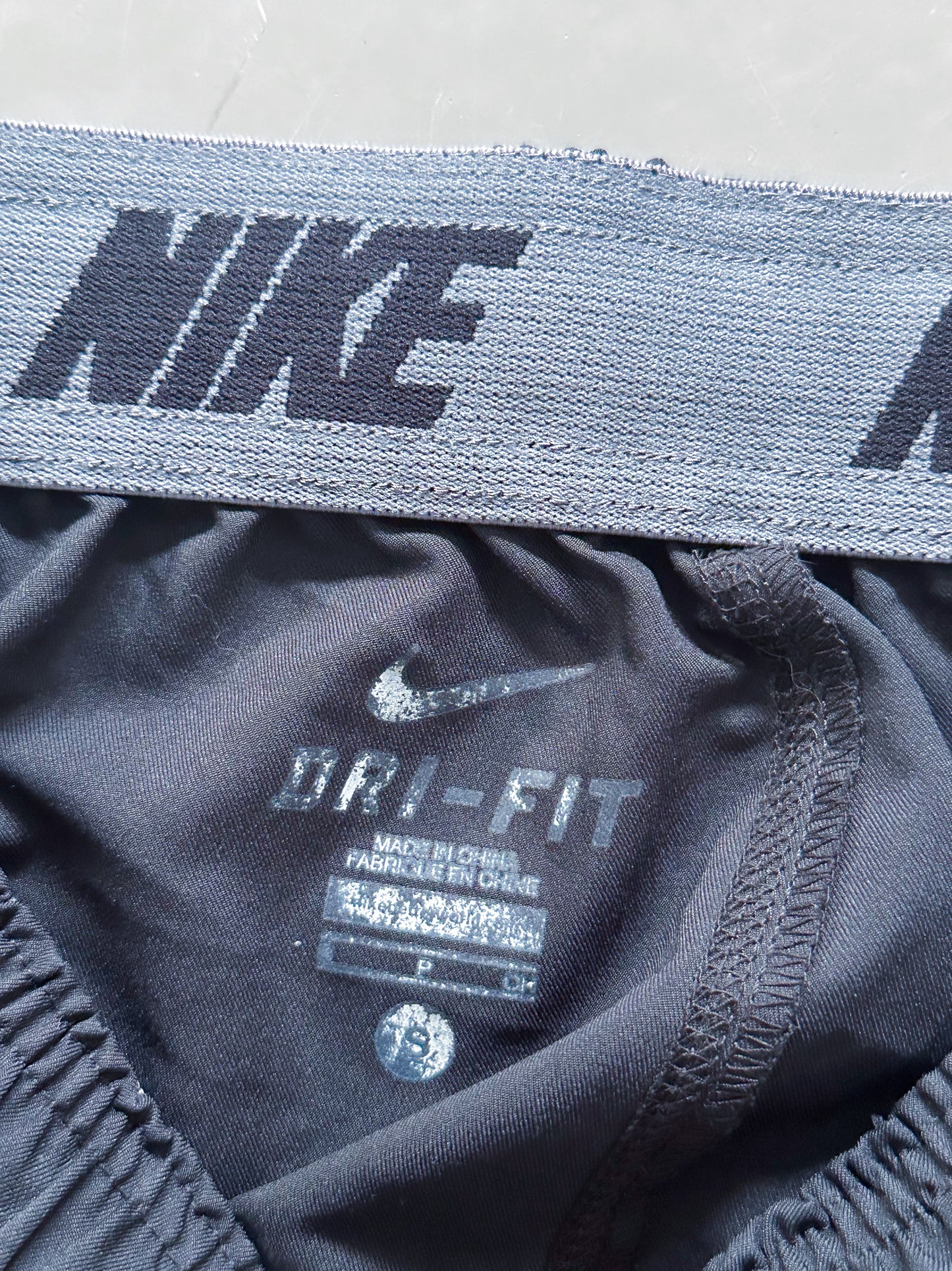 Nike Vintage *Classic* Trackpants | S