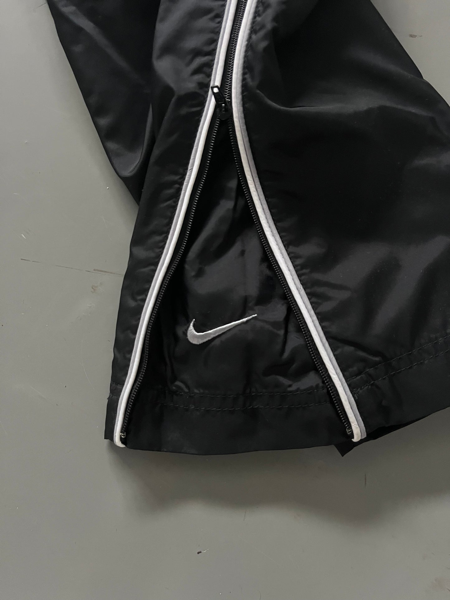Nike Vintage Trackpants | XL