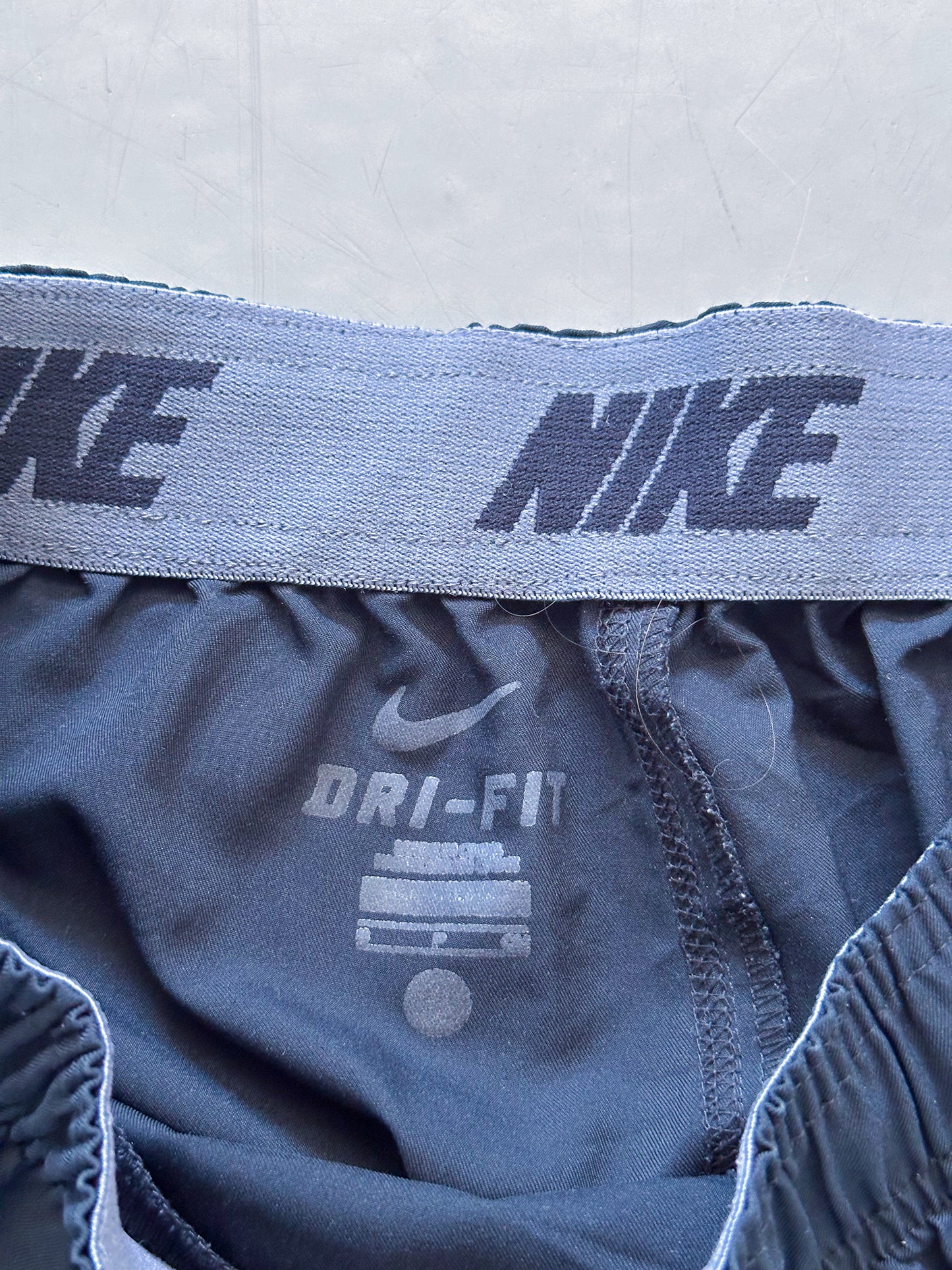 Nike Vintage *Classic* Trackpants | S