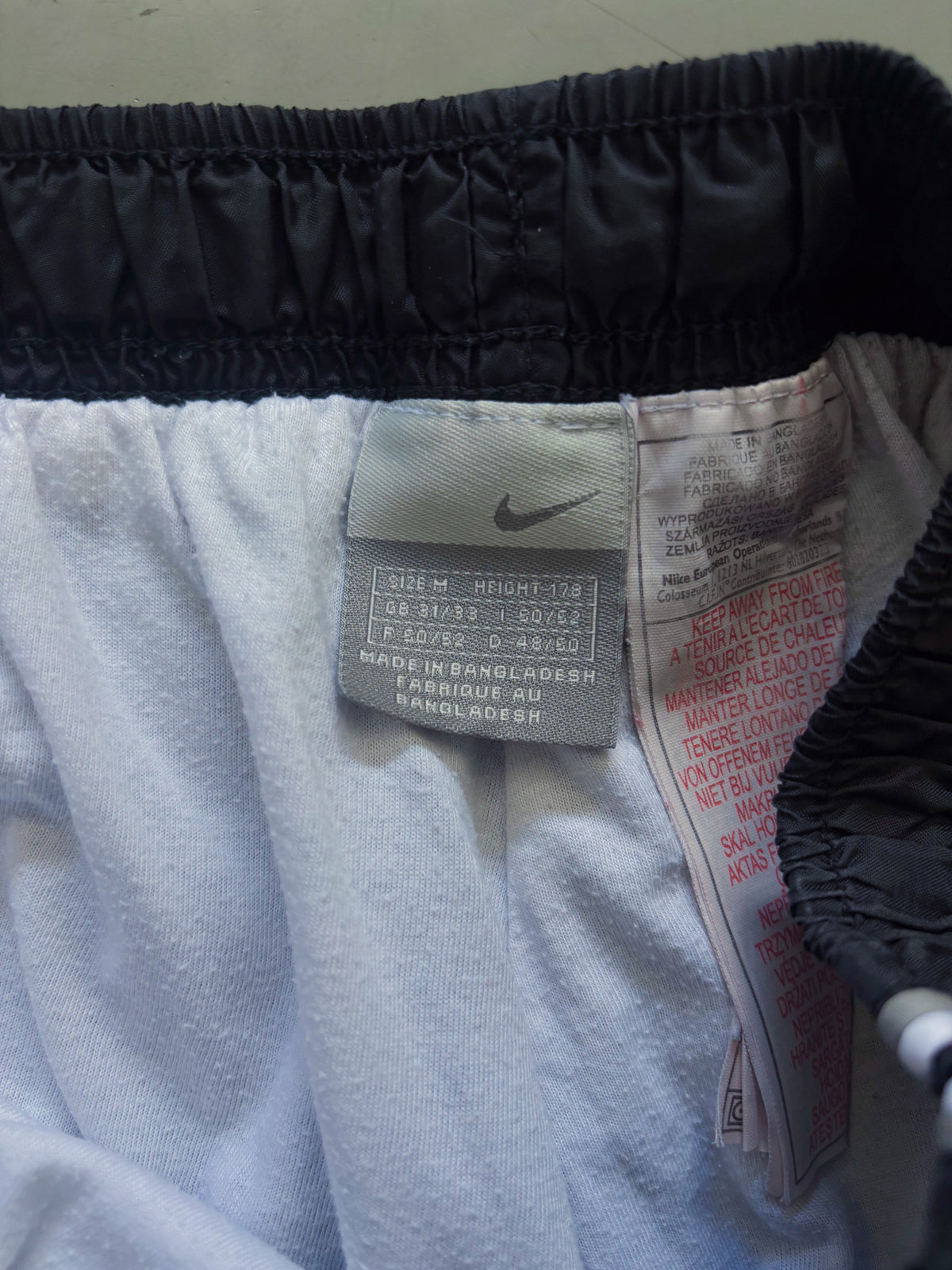 Nike Vintage *PREMIUM* Trackpants | M