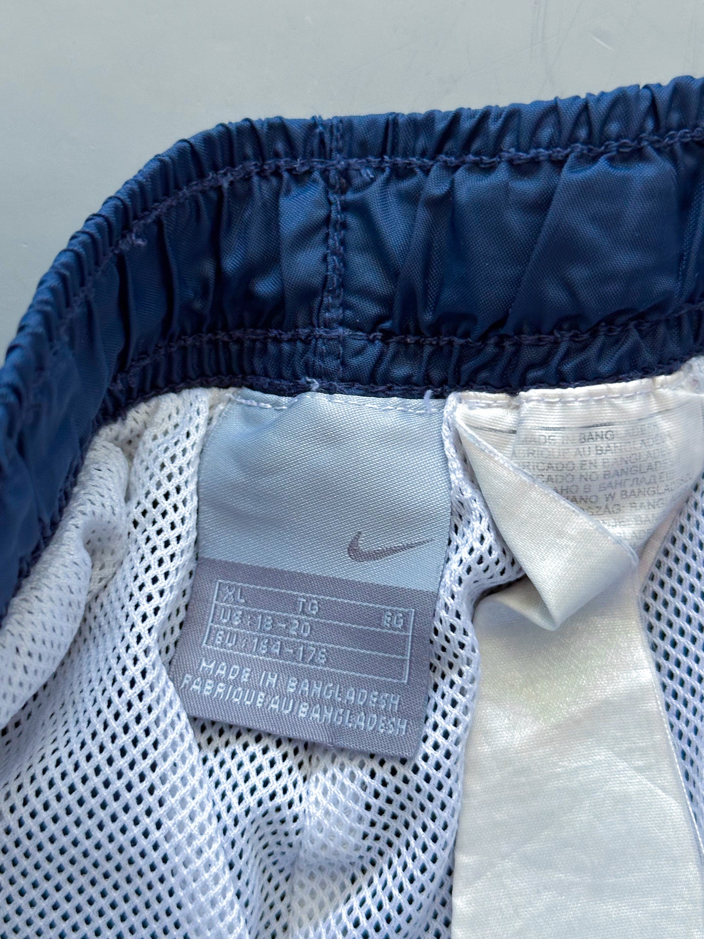 Nike Vintage Trackpants | S