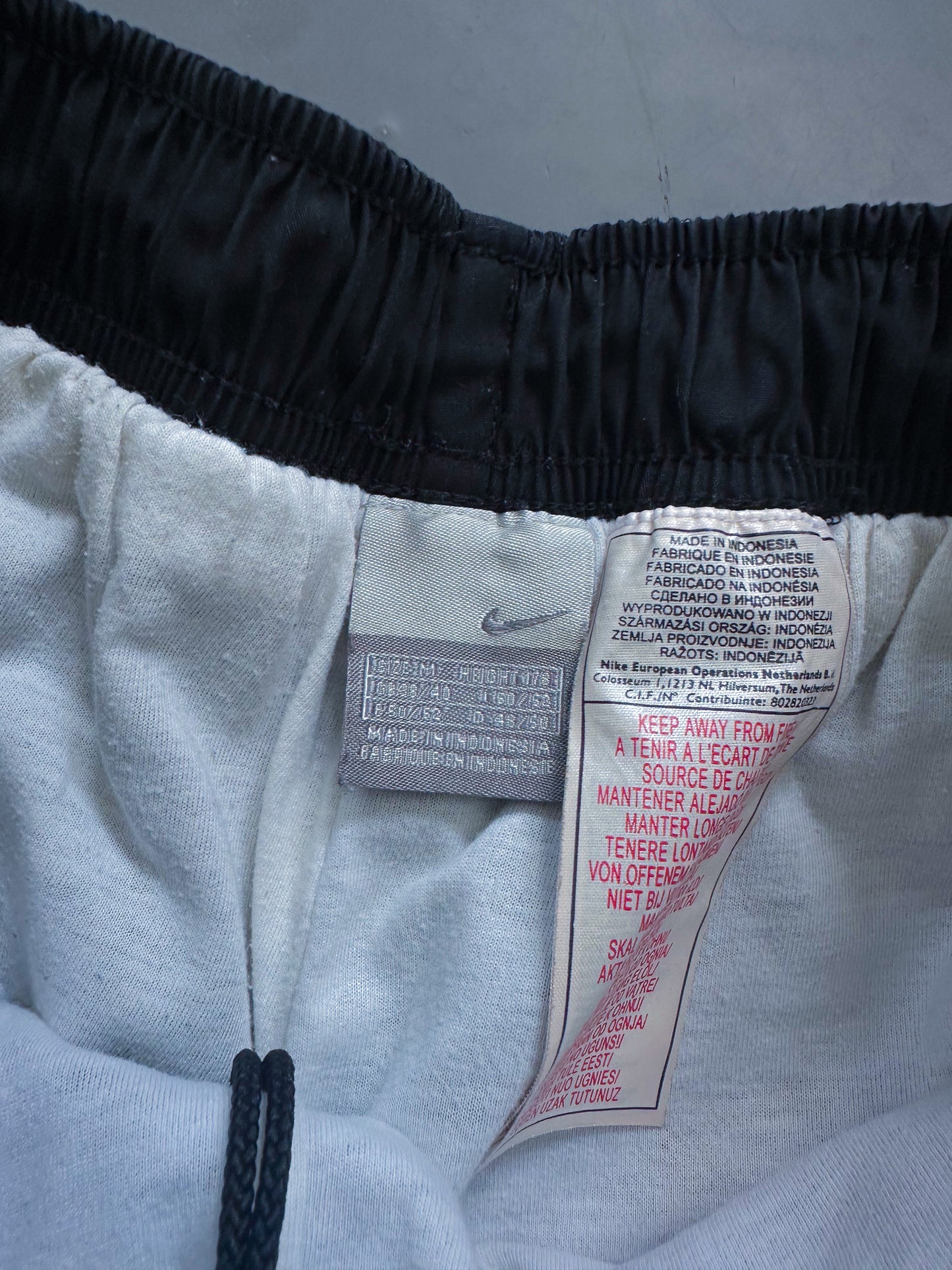 Nike Vintage Trackpants | M