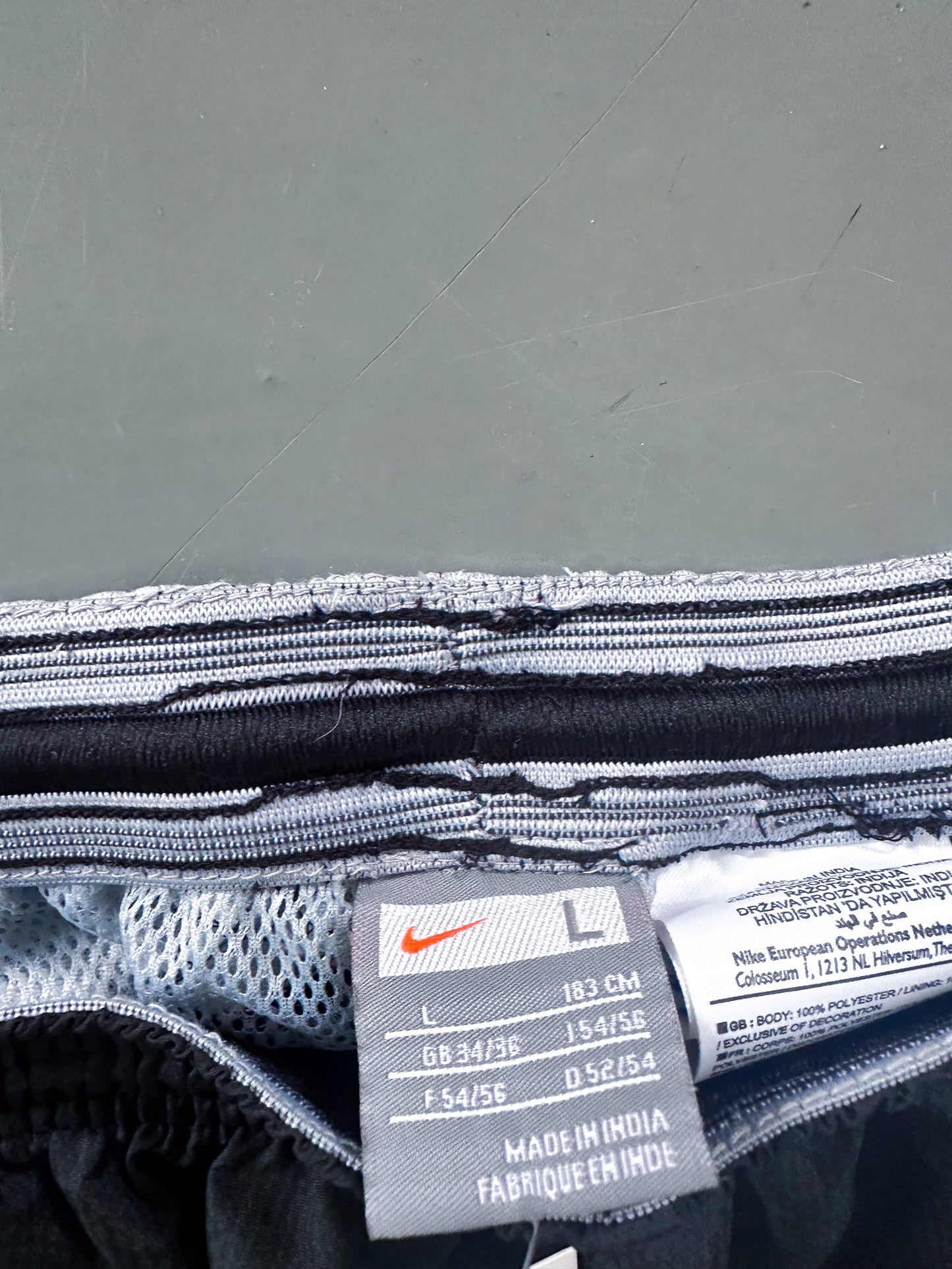 Nike Vintage *TOTAL 90* Deadstock Trackpants | L