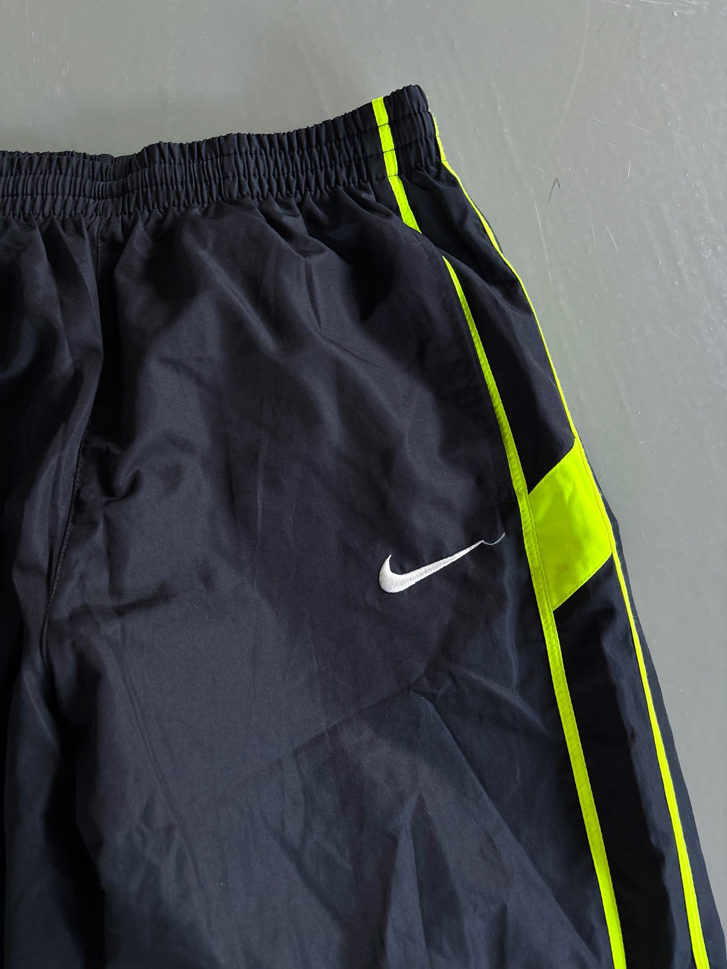 Nike Vintage Trackpants | XS