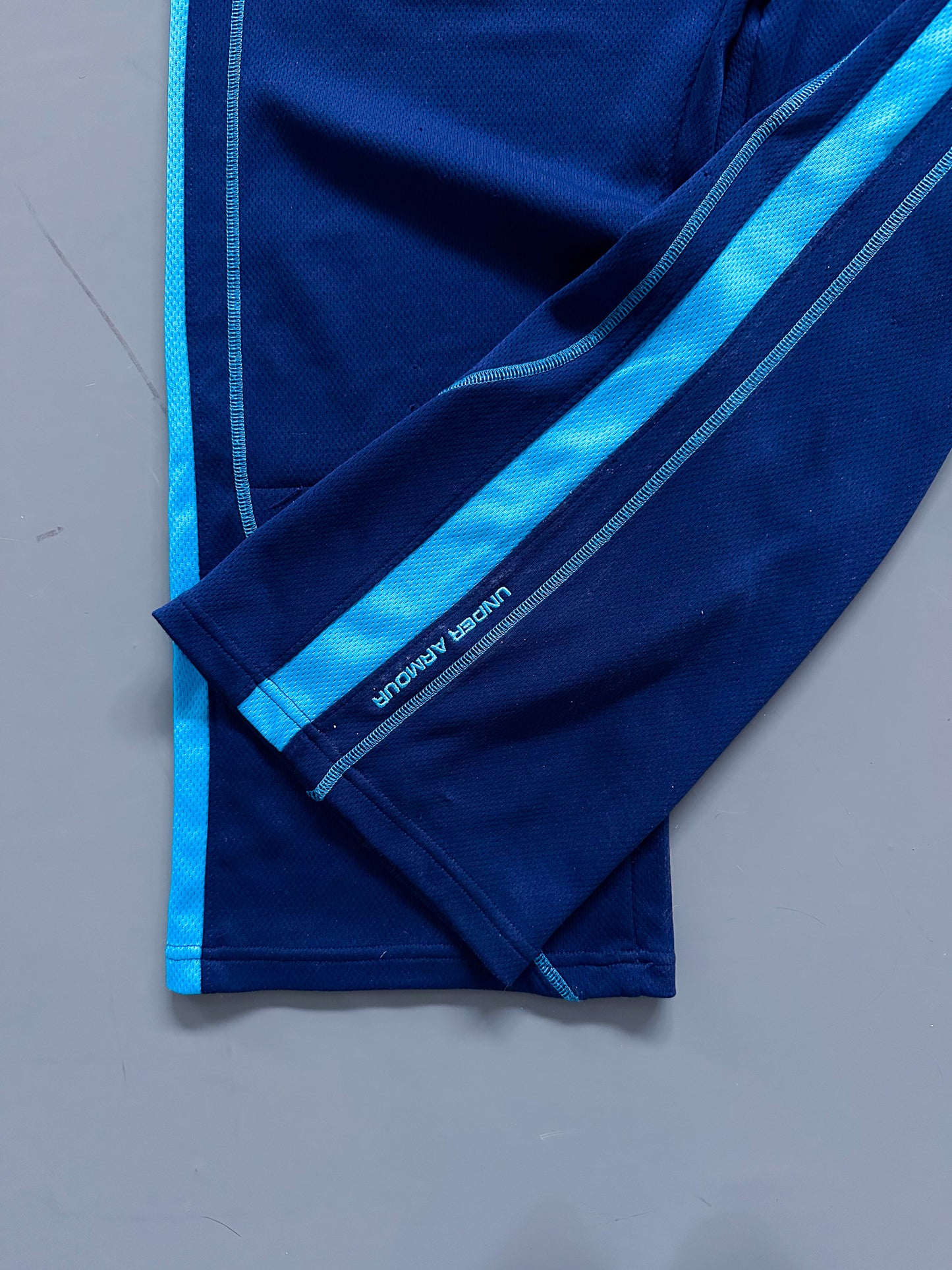 Under Armour Vintage Trackpants | S