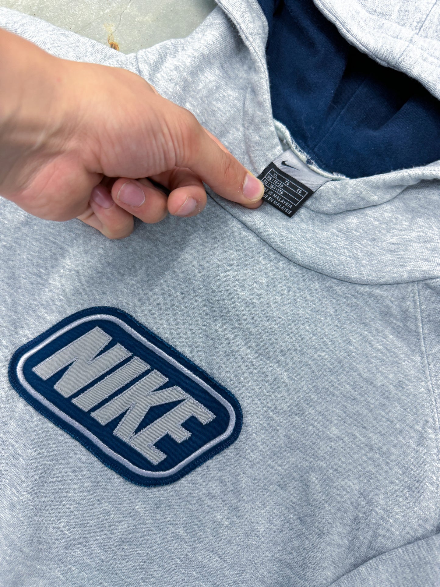 Vintage Nike *PREMIUM* Pullover | S