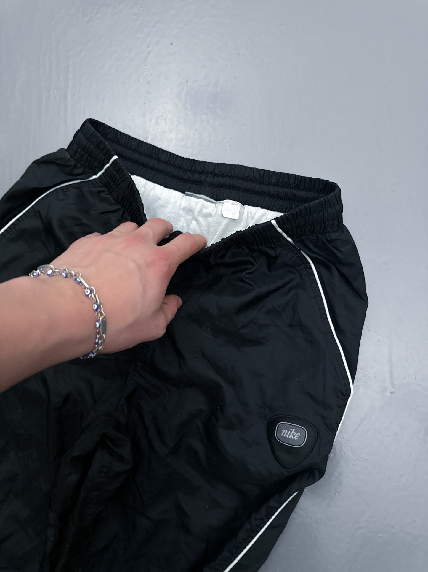 Nike Vintage Trackpants | XS