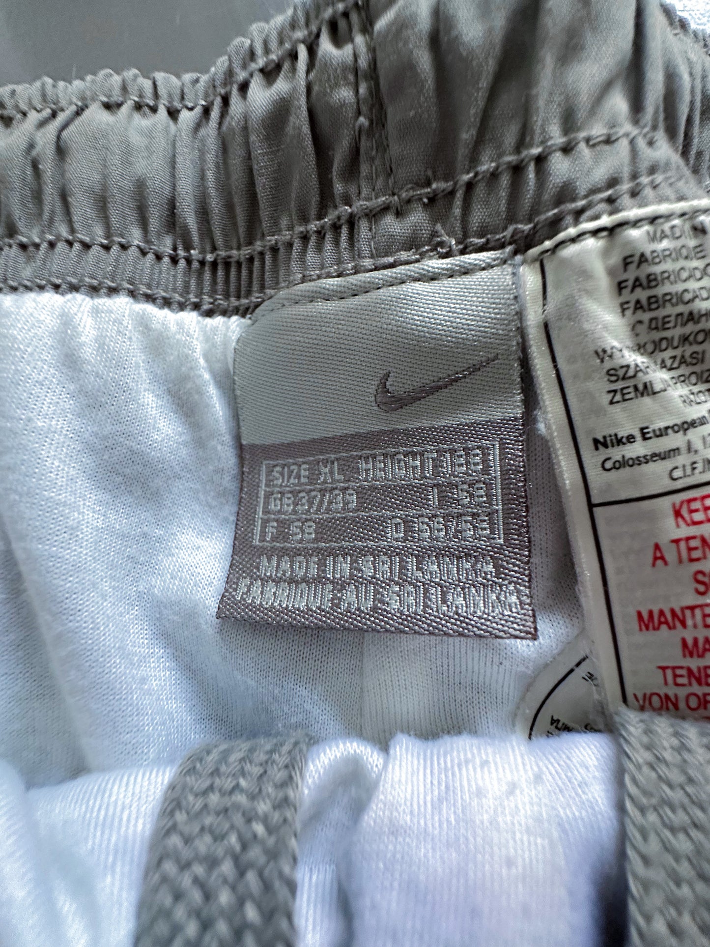 Nike Vintage Trackpants | L