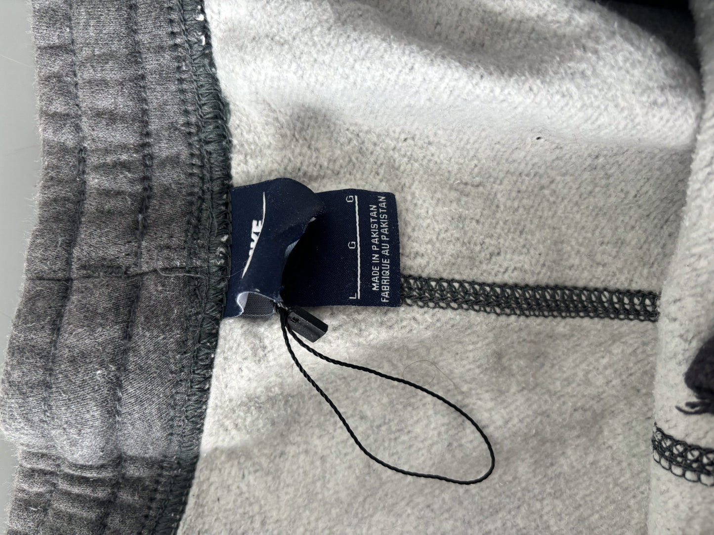 Nike Vintage Trackpants | L