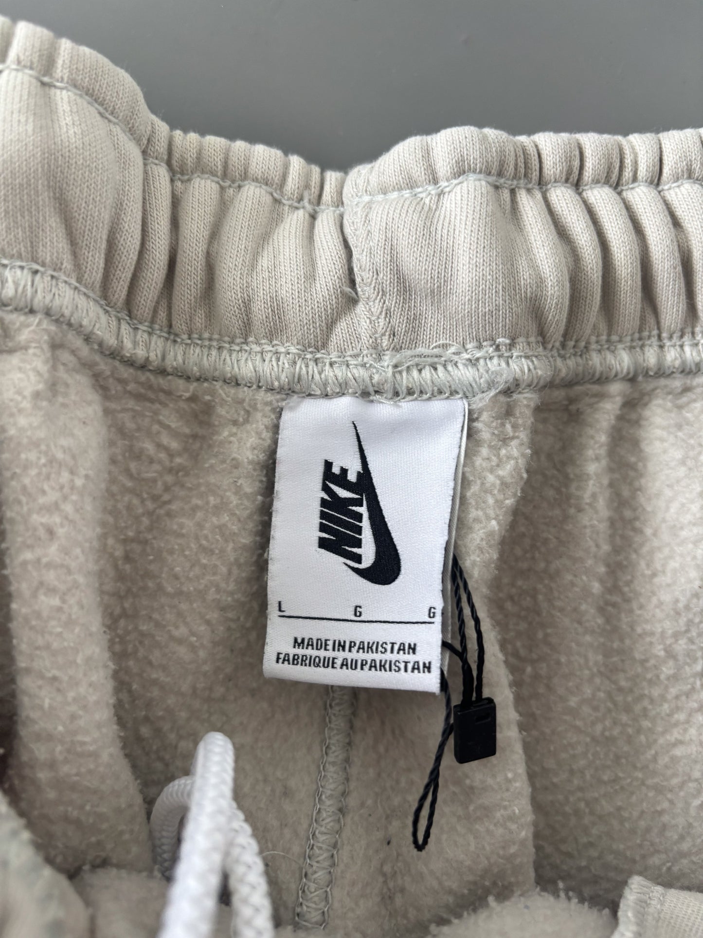 Nike Vintage Sweatpants | M