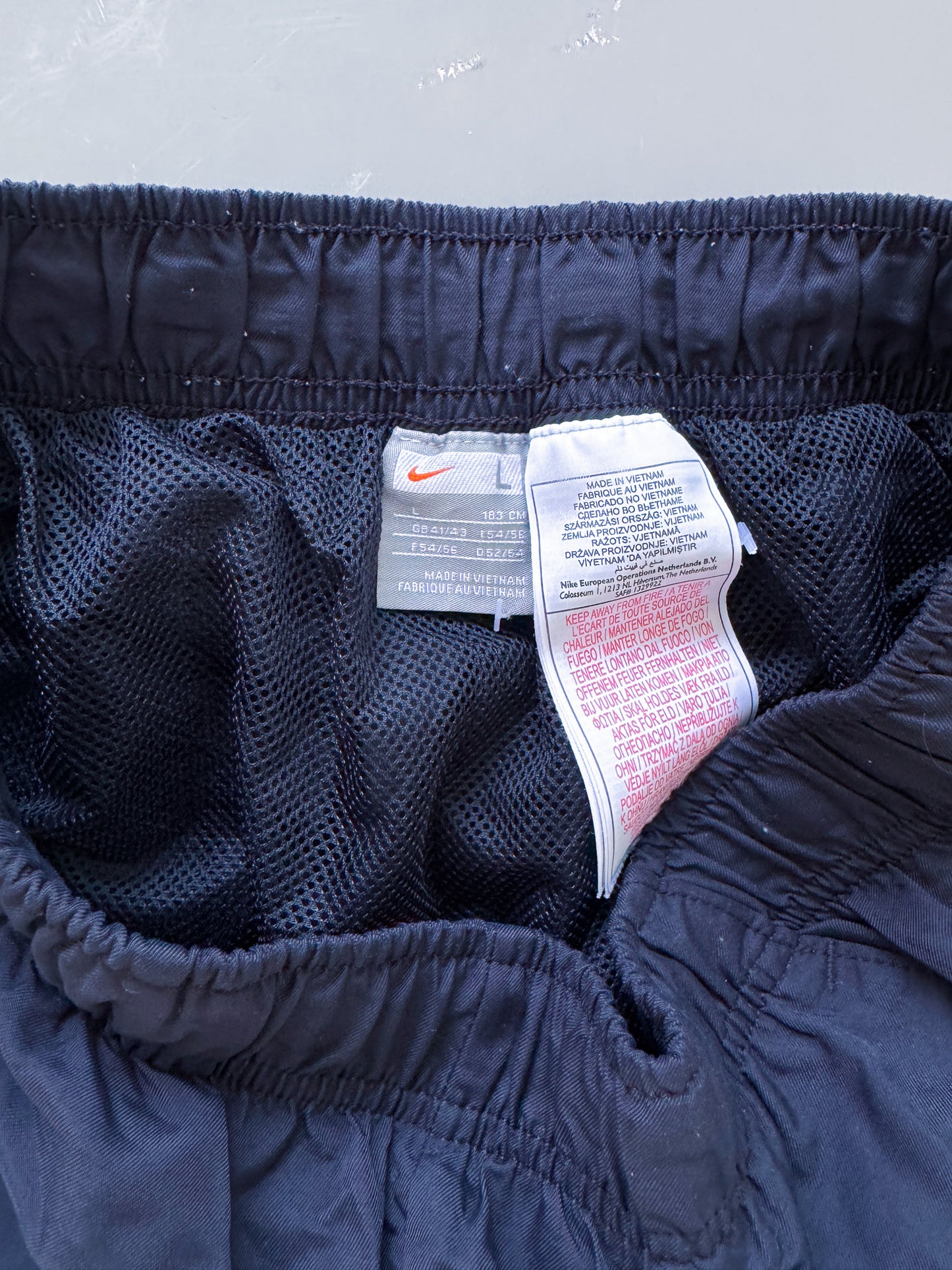Nike Vintage Trackpants | L