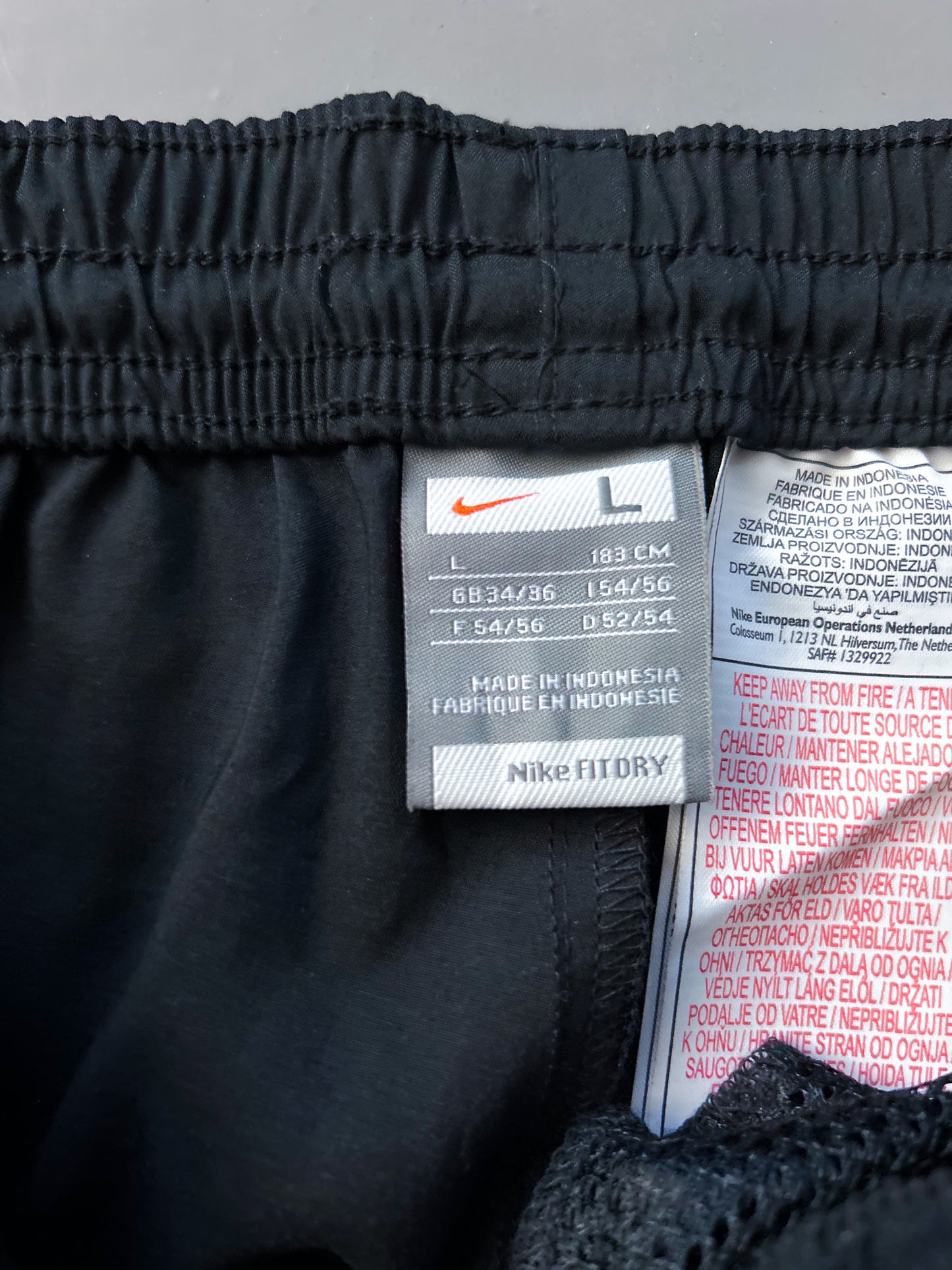 Nike Vintage *Classic* Trackpants | L