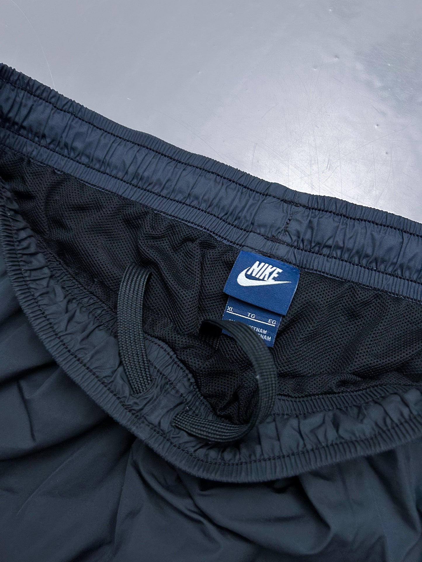 Nike Vintage Trackpants | L