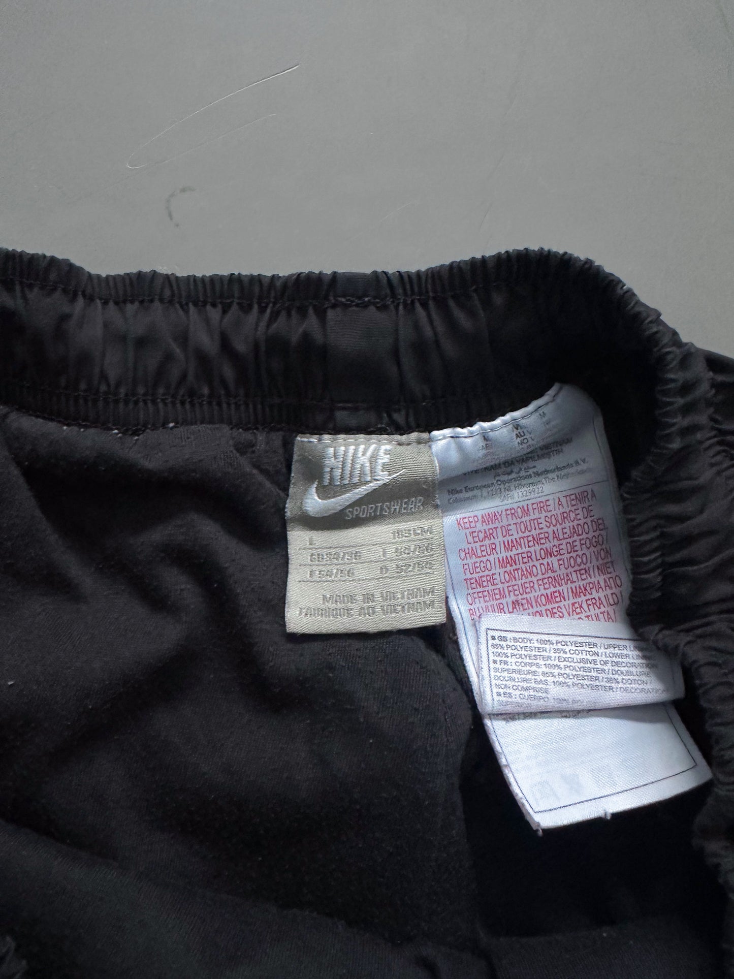 Nike Vintage Trackpants | L