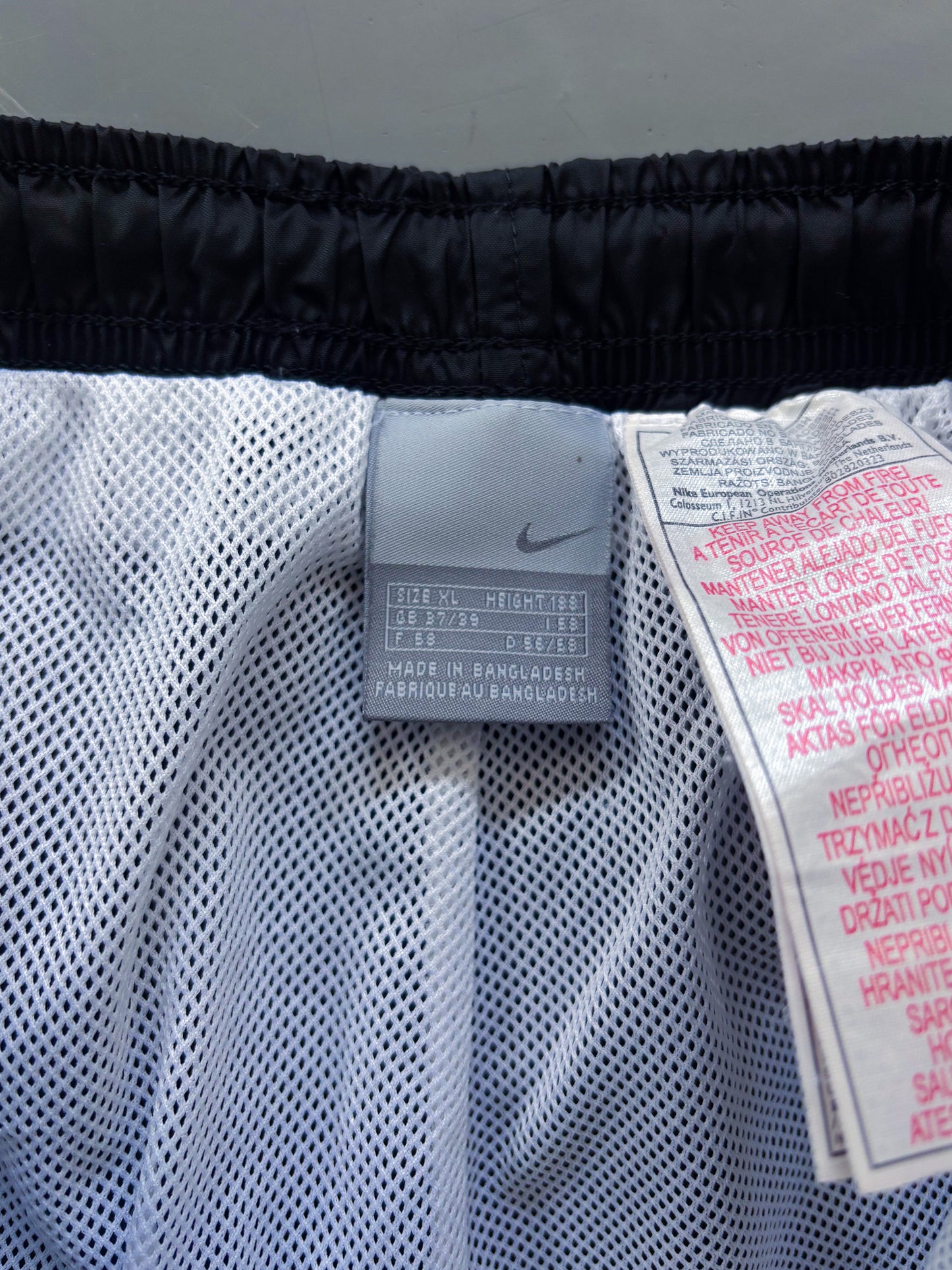 Nike Vintage *PREMIUM* Trackpants | L