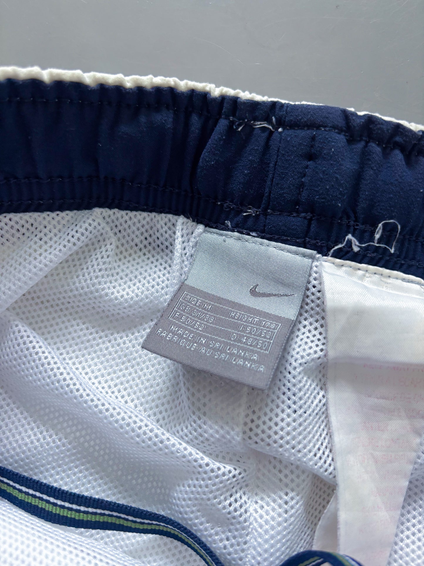 Nike Vintage *PREMIUM* Trackpants | M