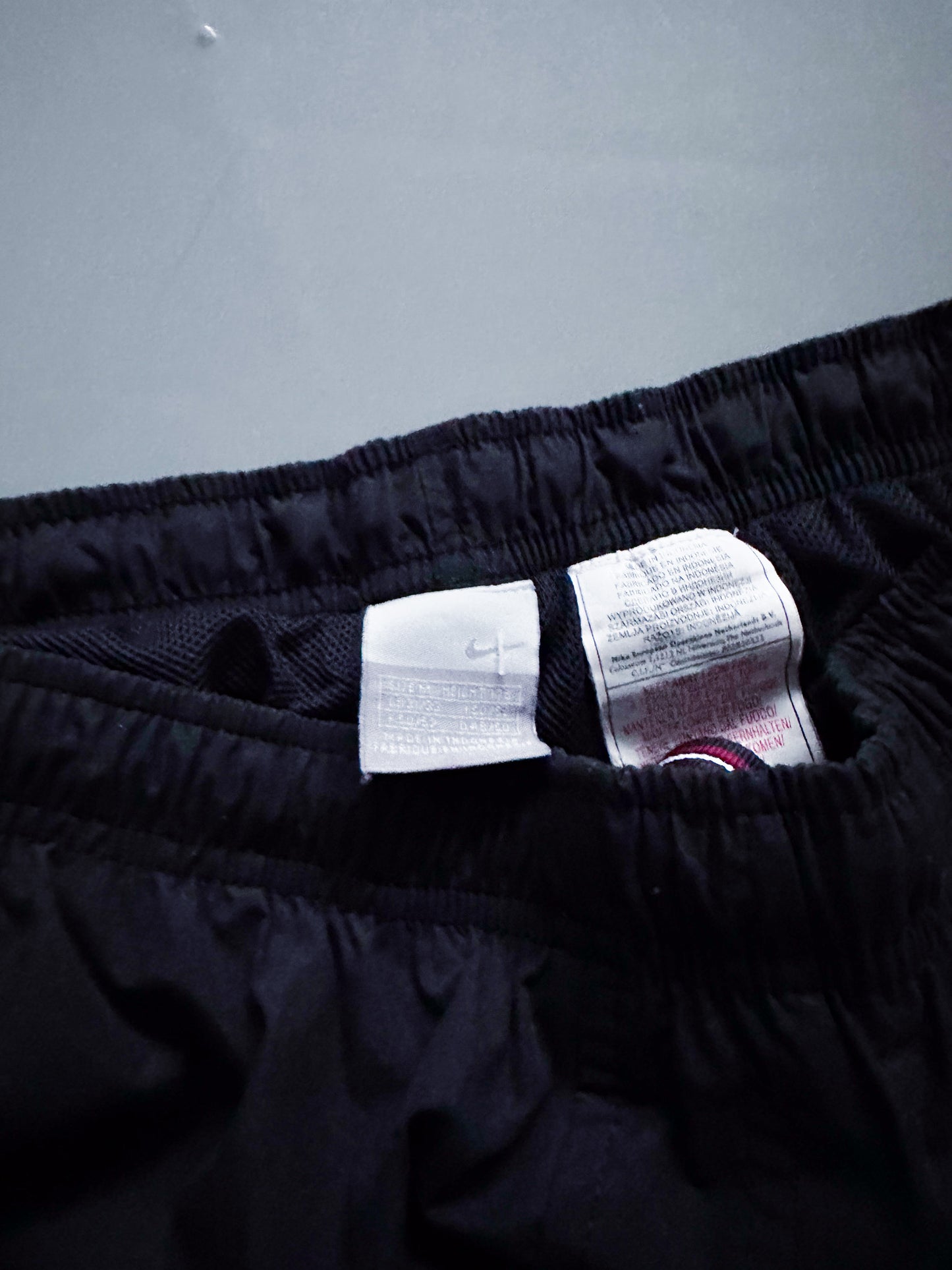 Nike Vintage Trackpants | M