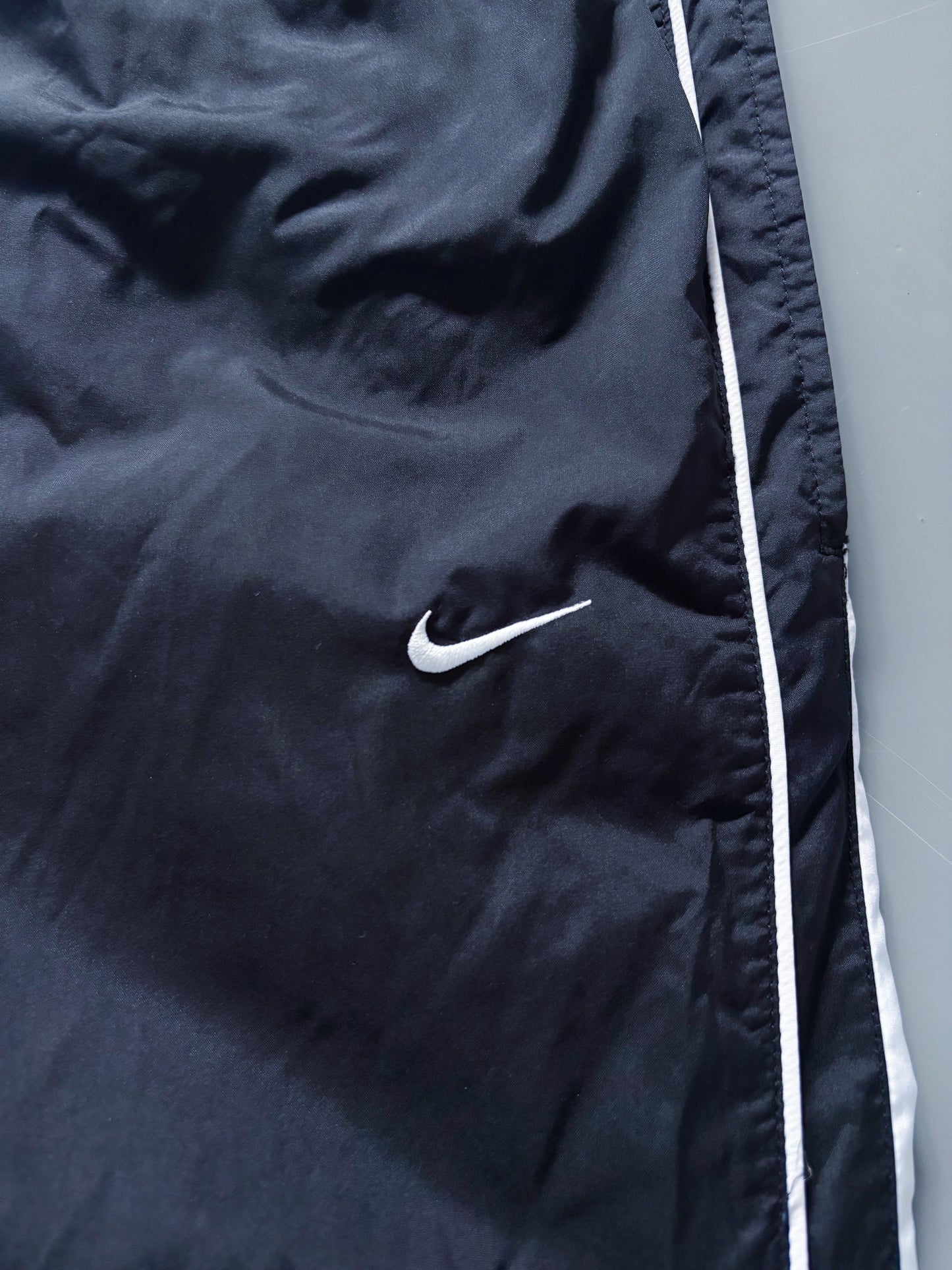 Nike Vintage Trackpants | L