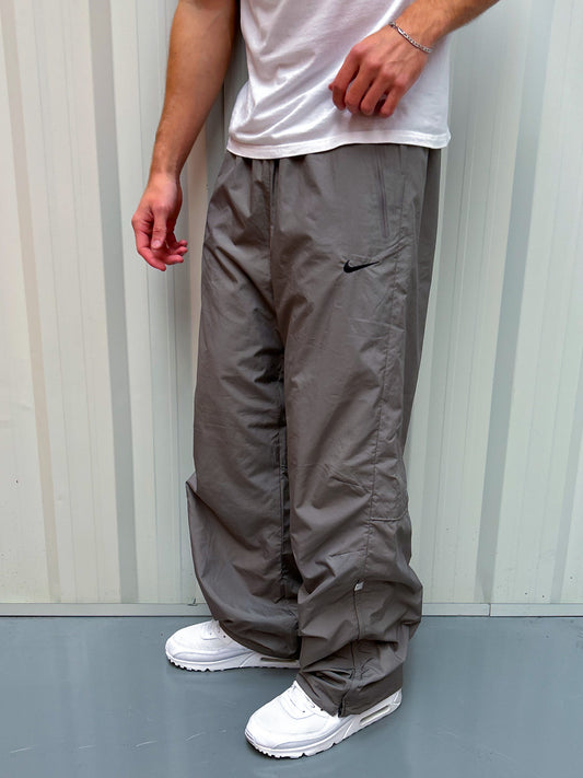 Nike Vintage Trackpants | XL