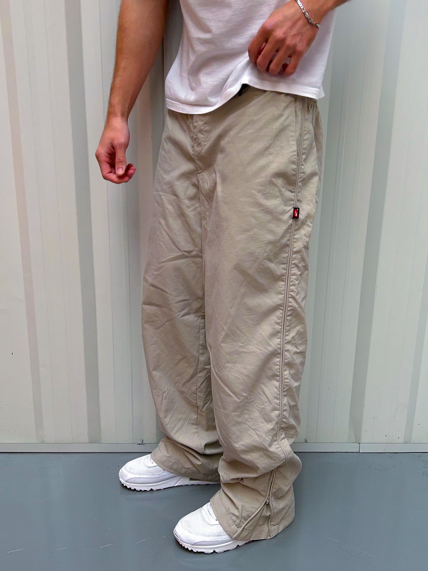 Nike Vintage Trackpants | L