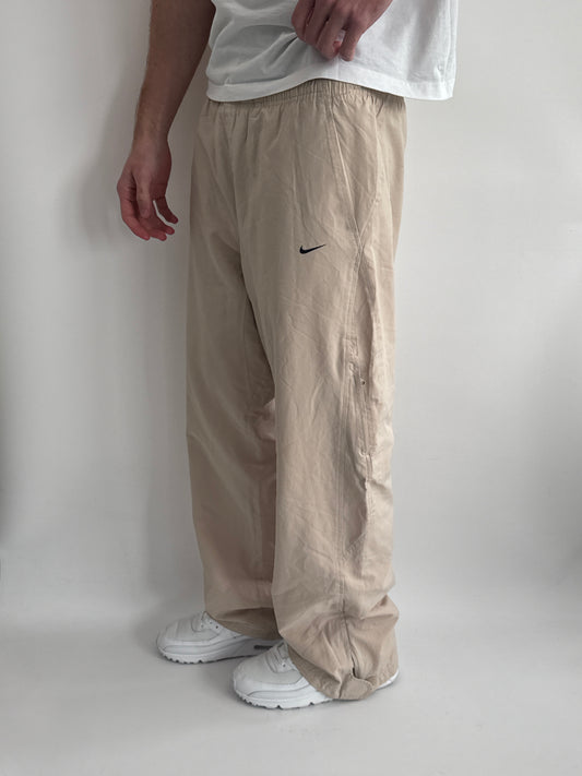 Nike Vintage Trackpants | M
