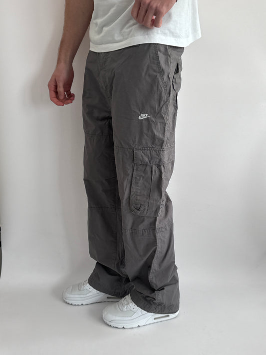 Nike Vintage  Cargo Pants | M