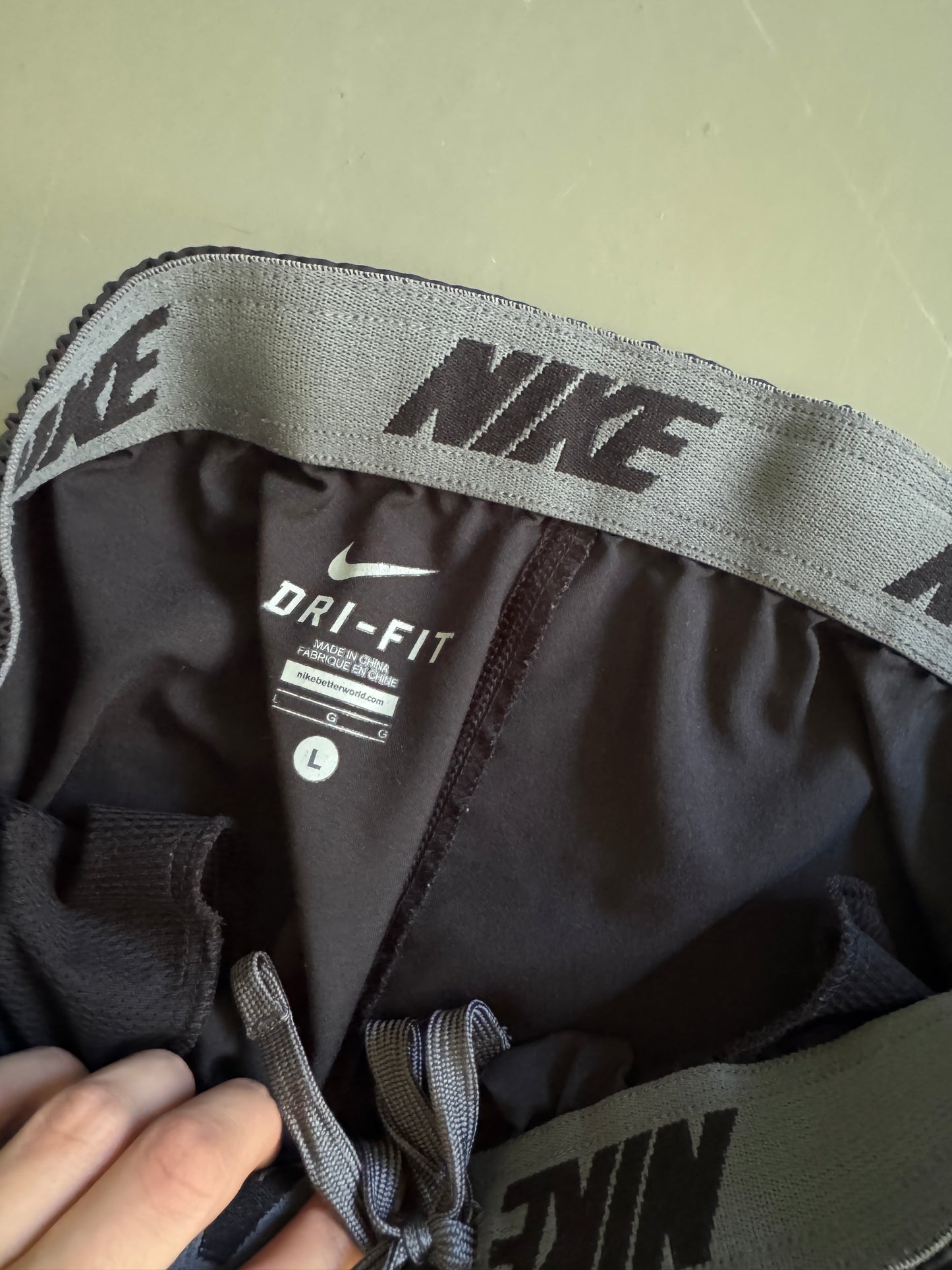 Nike Vintage Trackpants | L