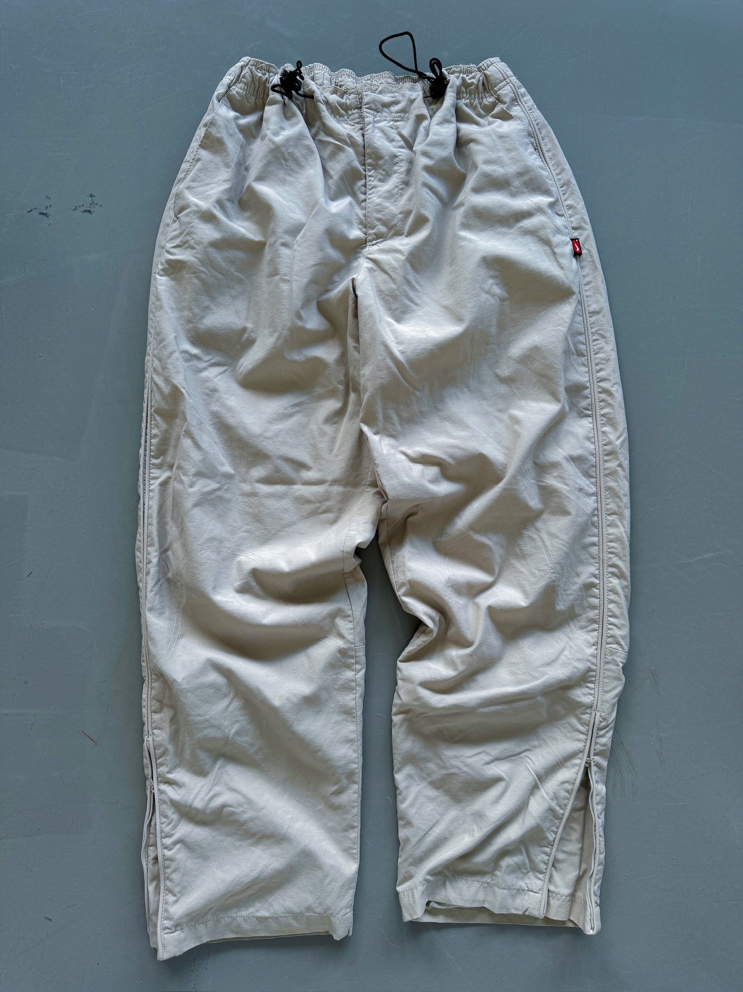 Nike Vintage Trackpants | L