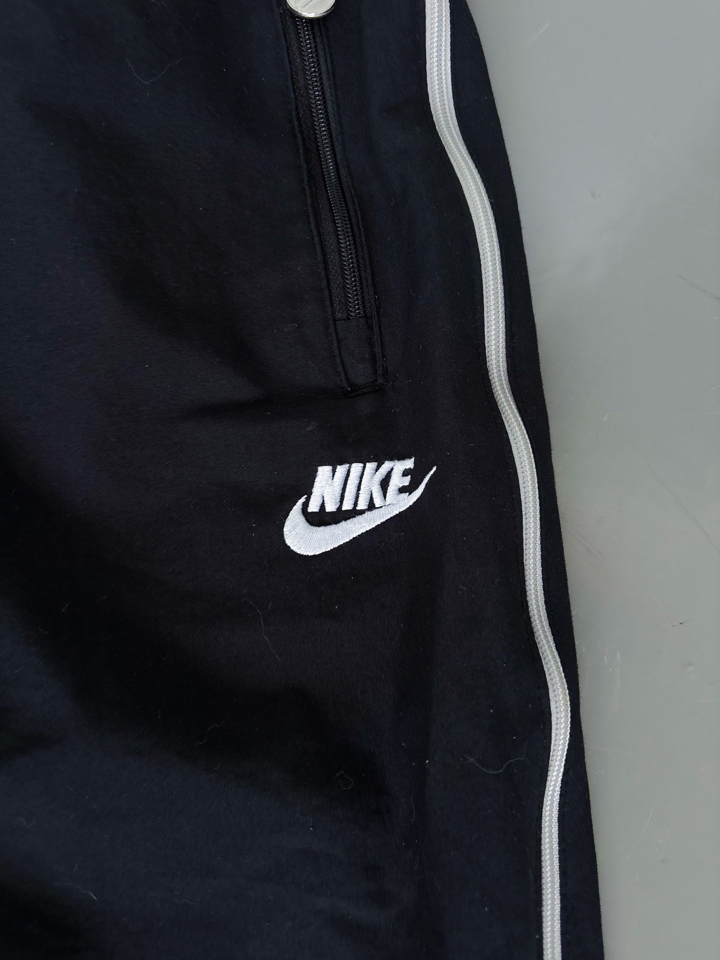 Nike Vintage Trackpants | L
