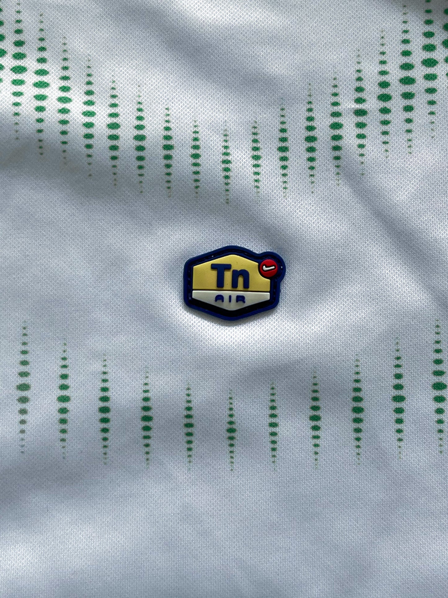 Nike Vintage *TN* Shirt | S