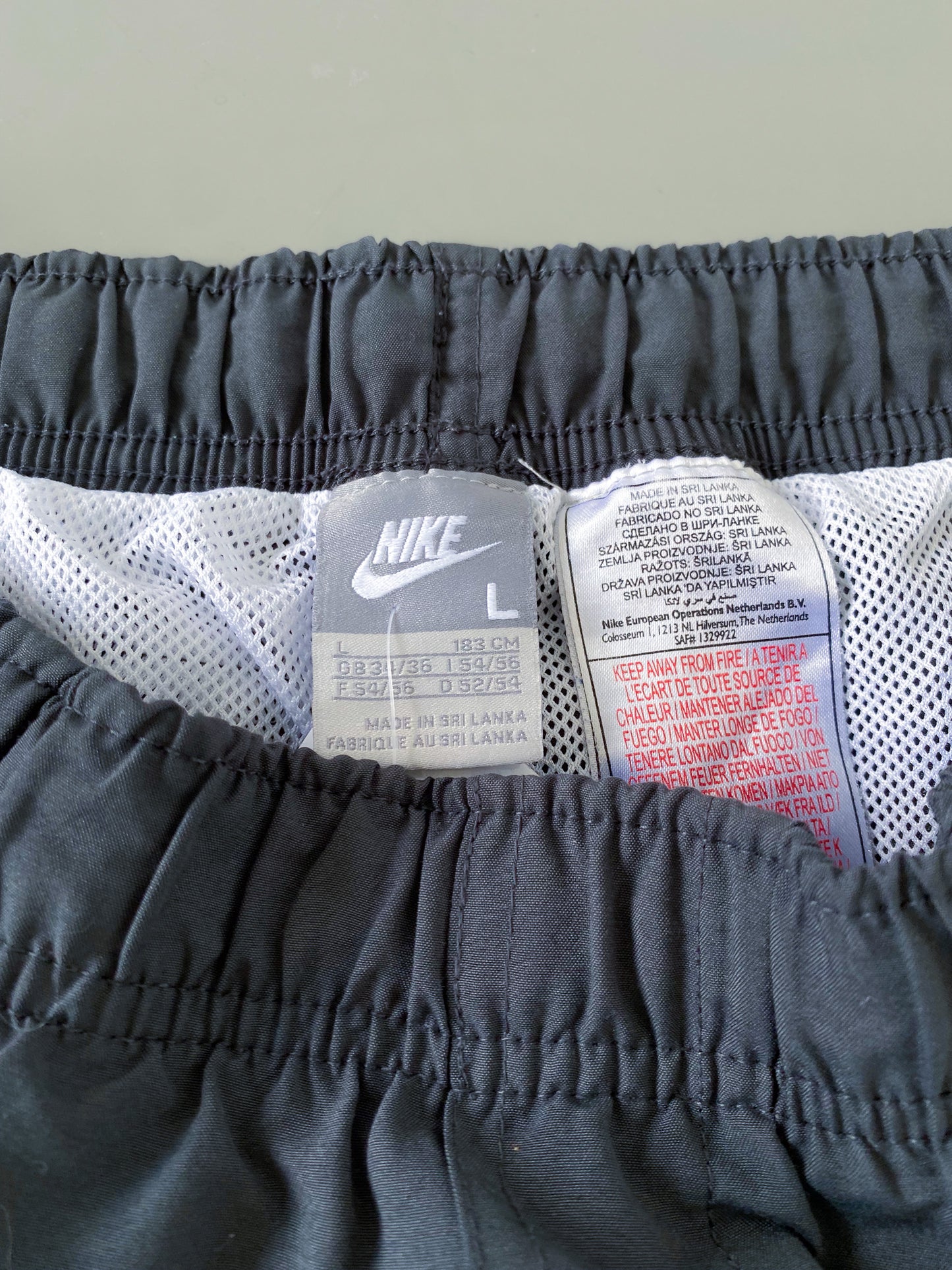 Nike Vintage Trackpants | M