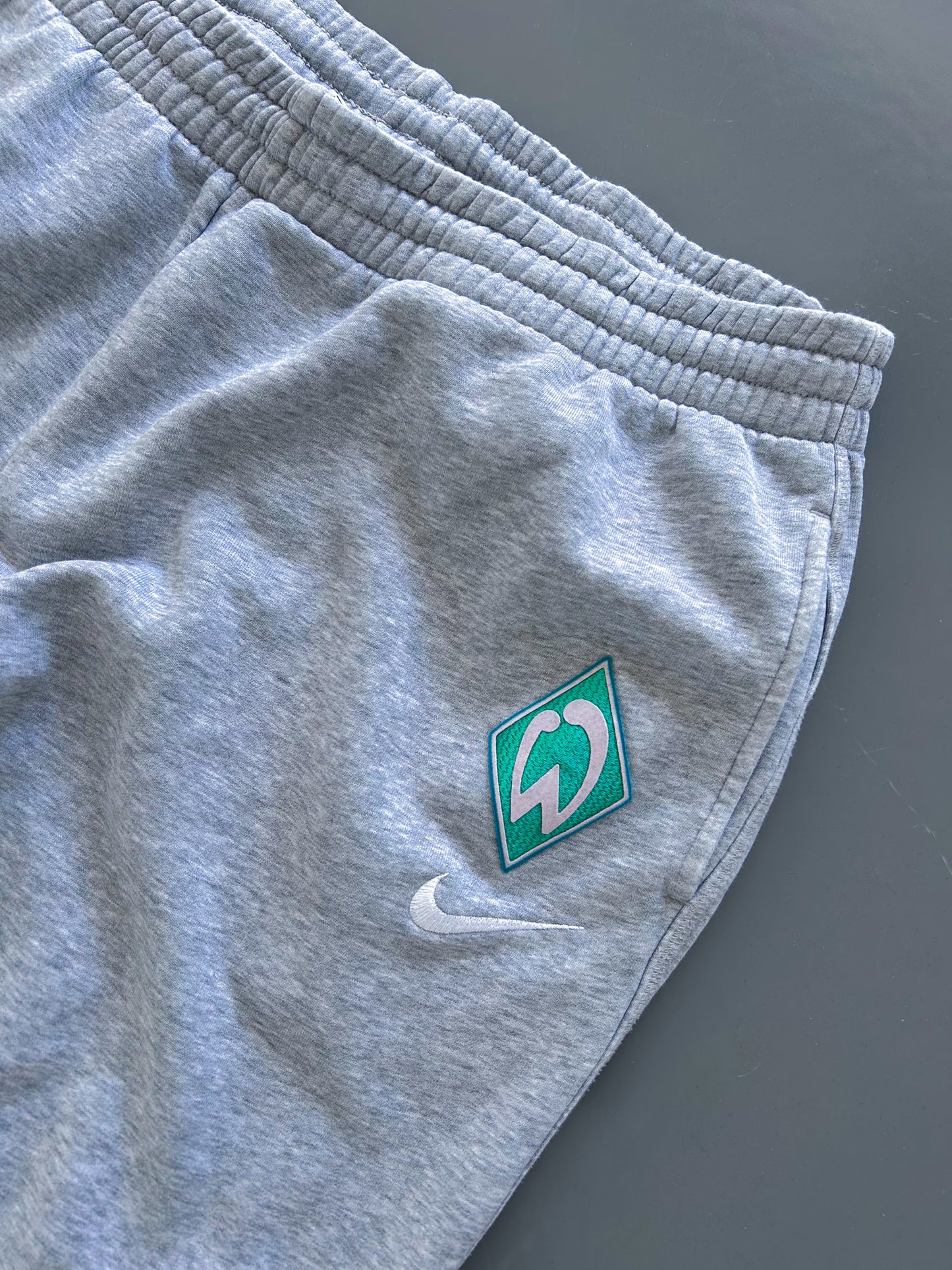 Nike x Werder Bremen Vintage Sweatpants | XL