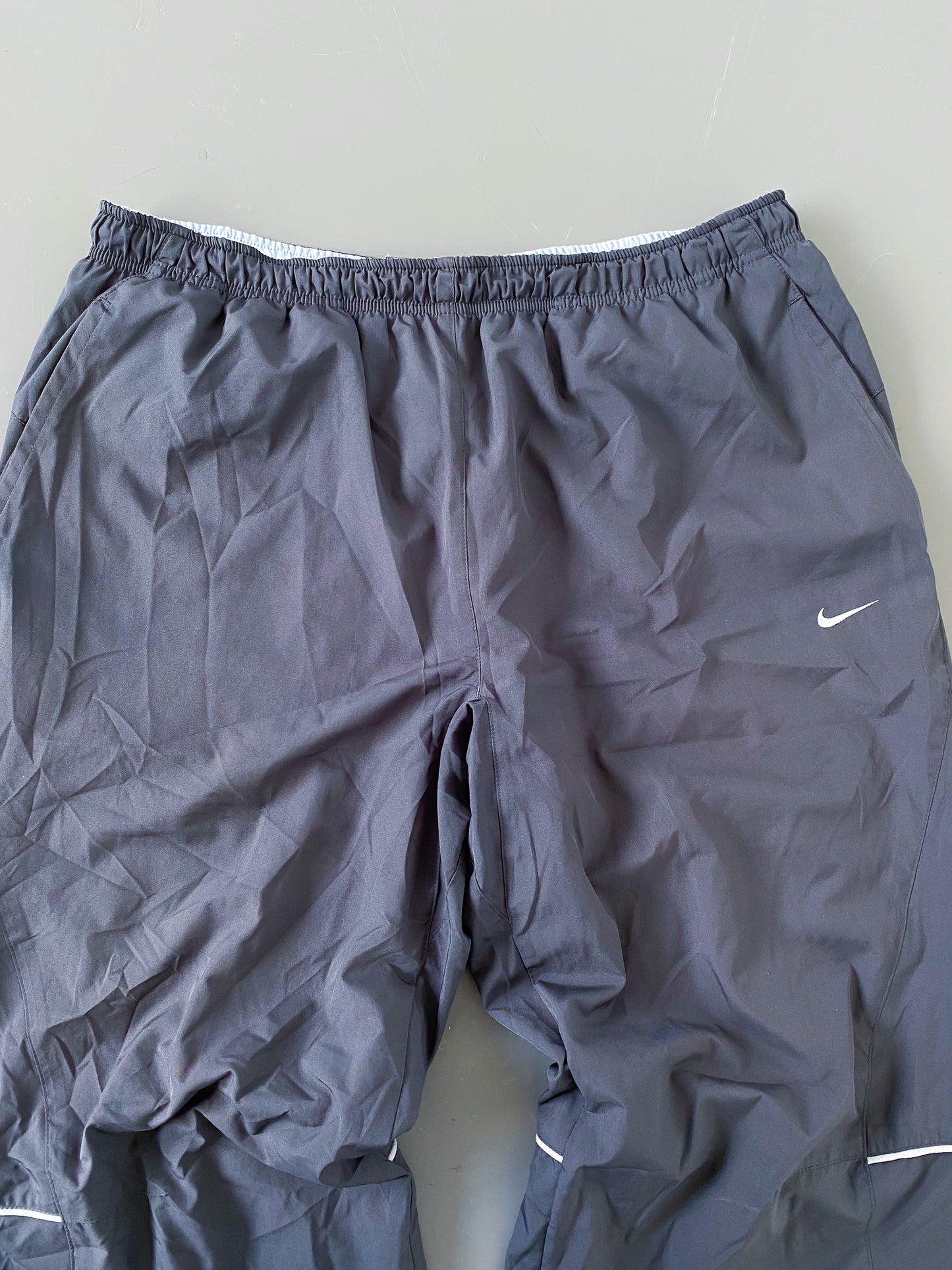 Nike Vintage Trackpants | L