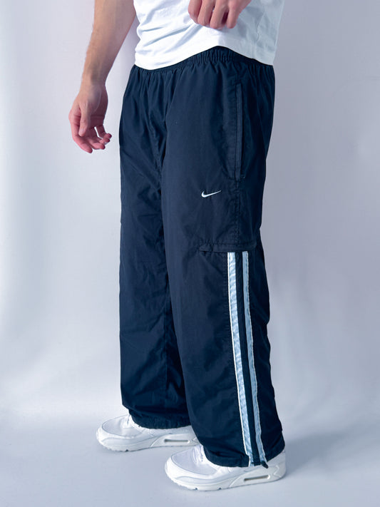 Nike Vintage Trackpants | M