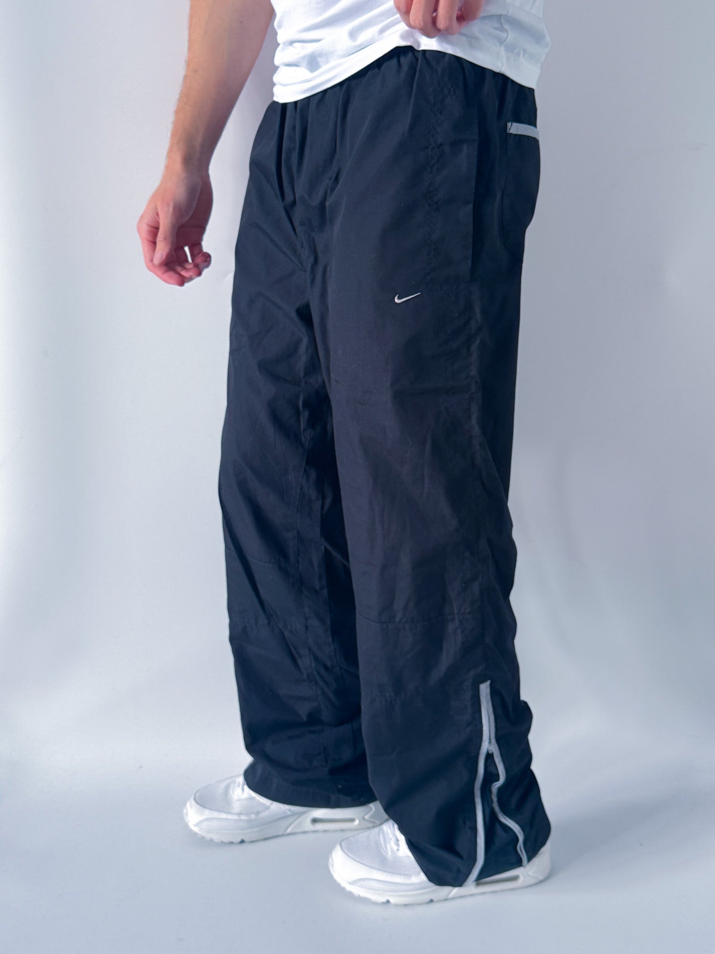 Nike Vintage Trackpants | M