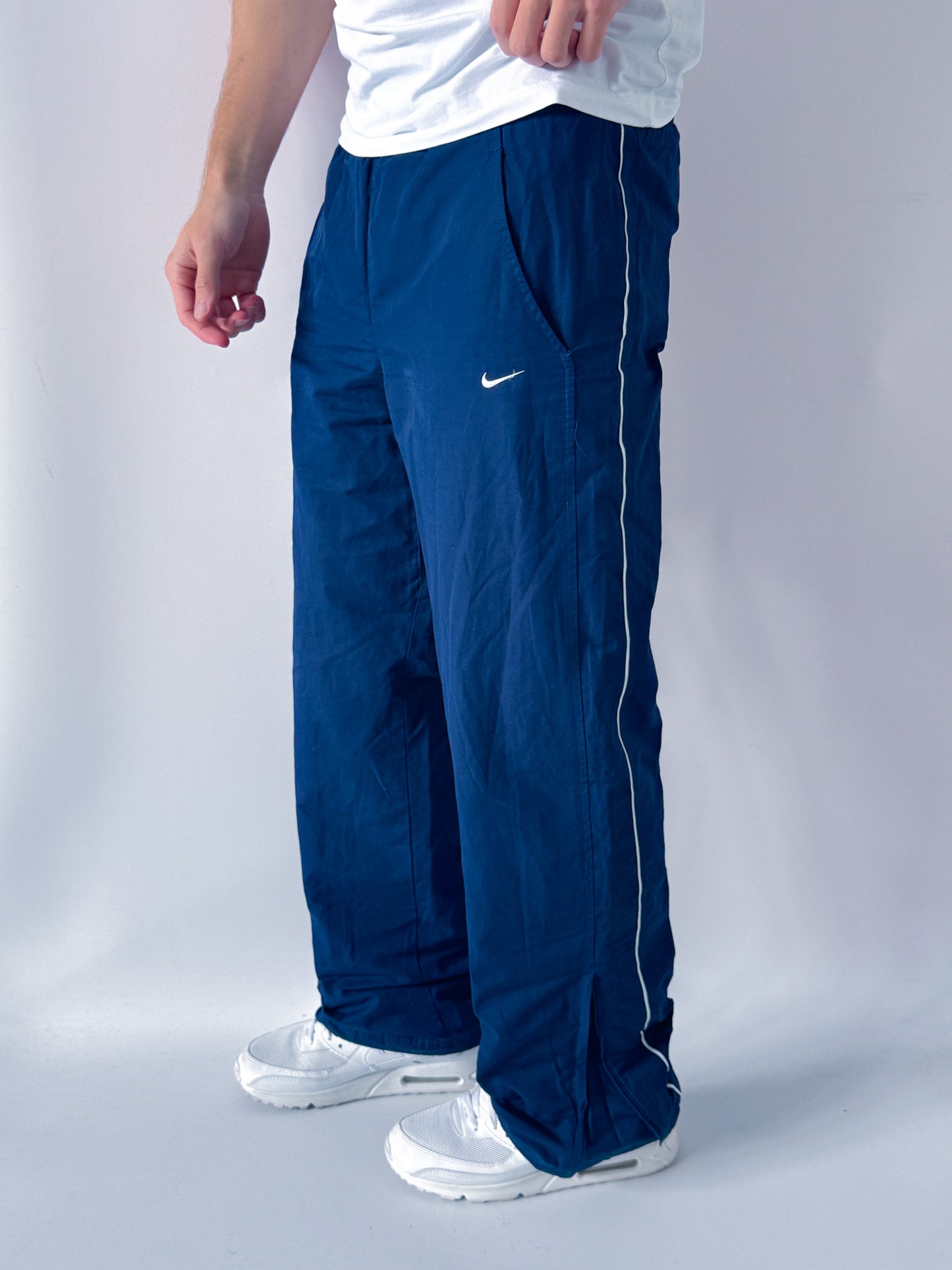 Nike Vintage *SPELLOUT* Trackpants | M