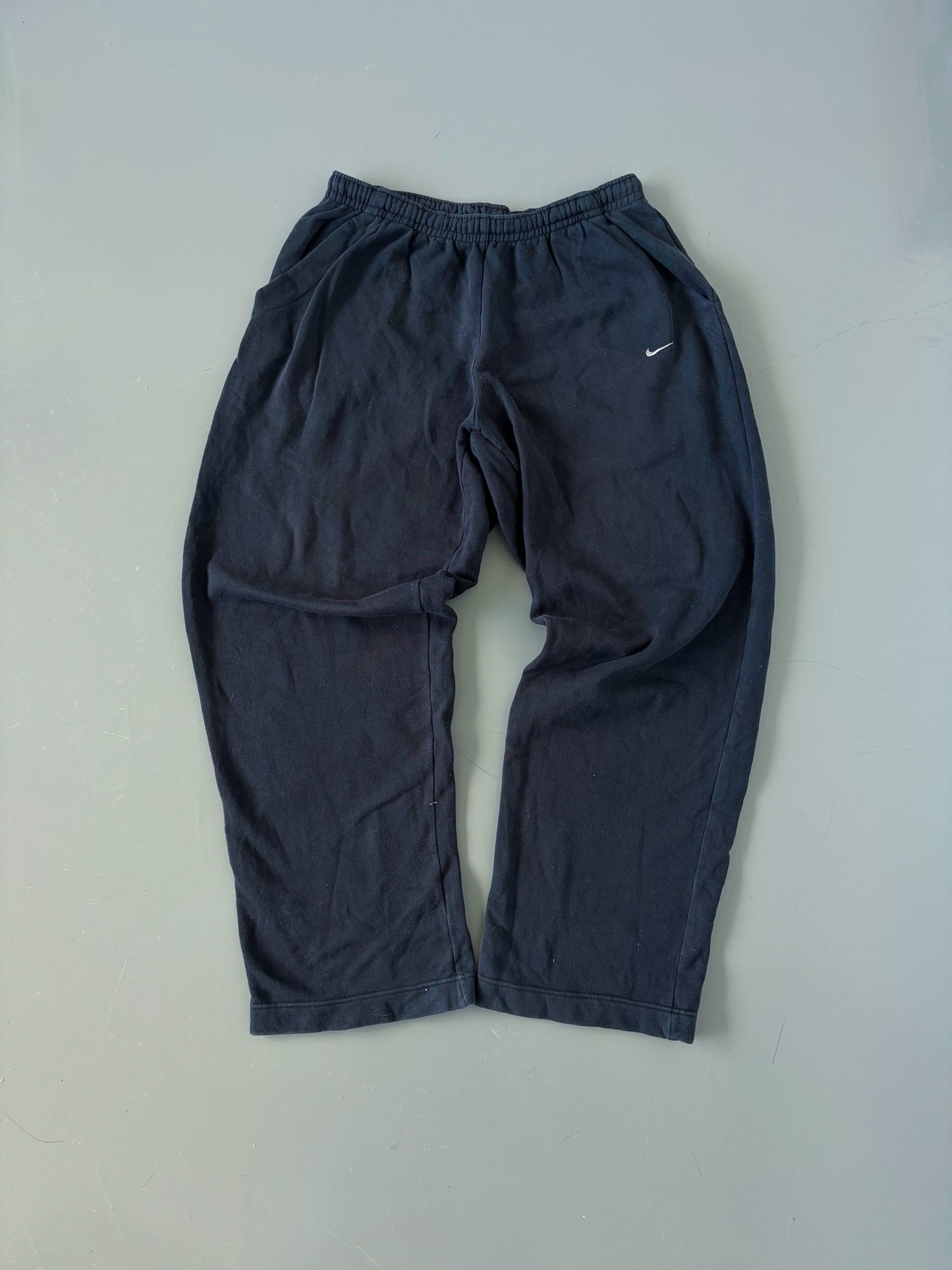 Nike Vintage Open Leg Sweatpants | L