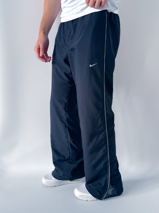 Nike Vintage Trackpants | M