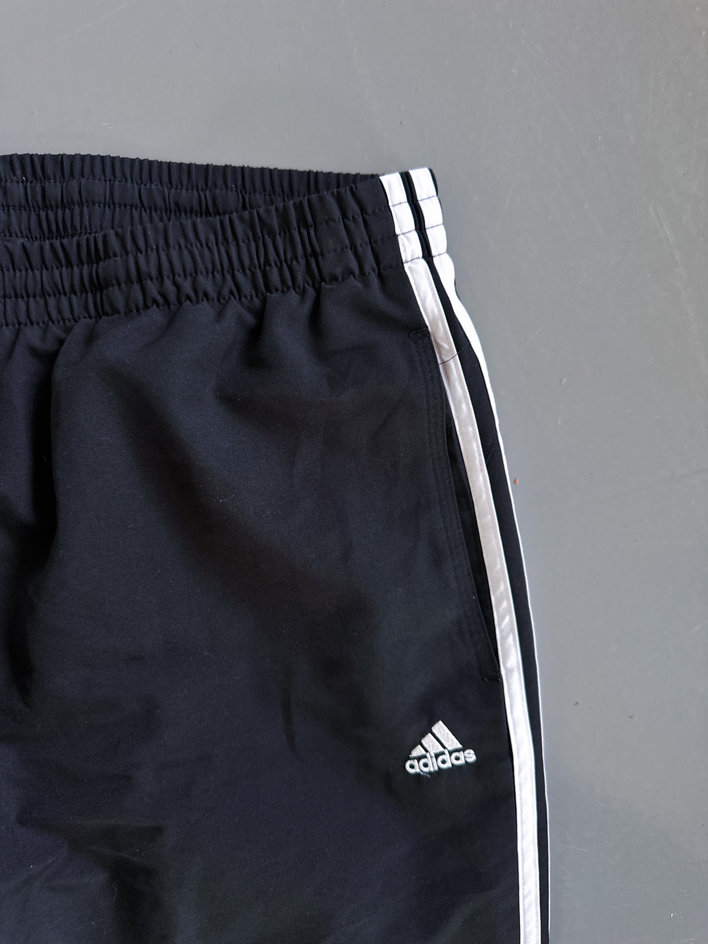 Adidas Vintage Trackpants | L