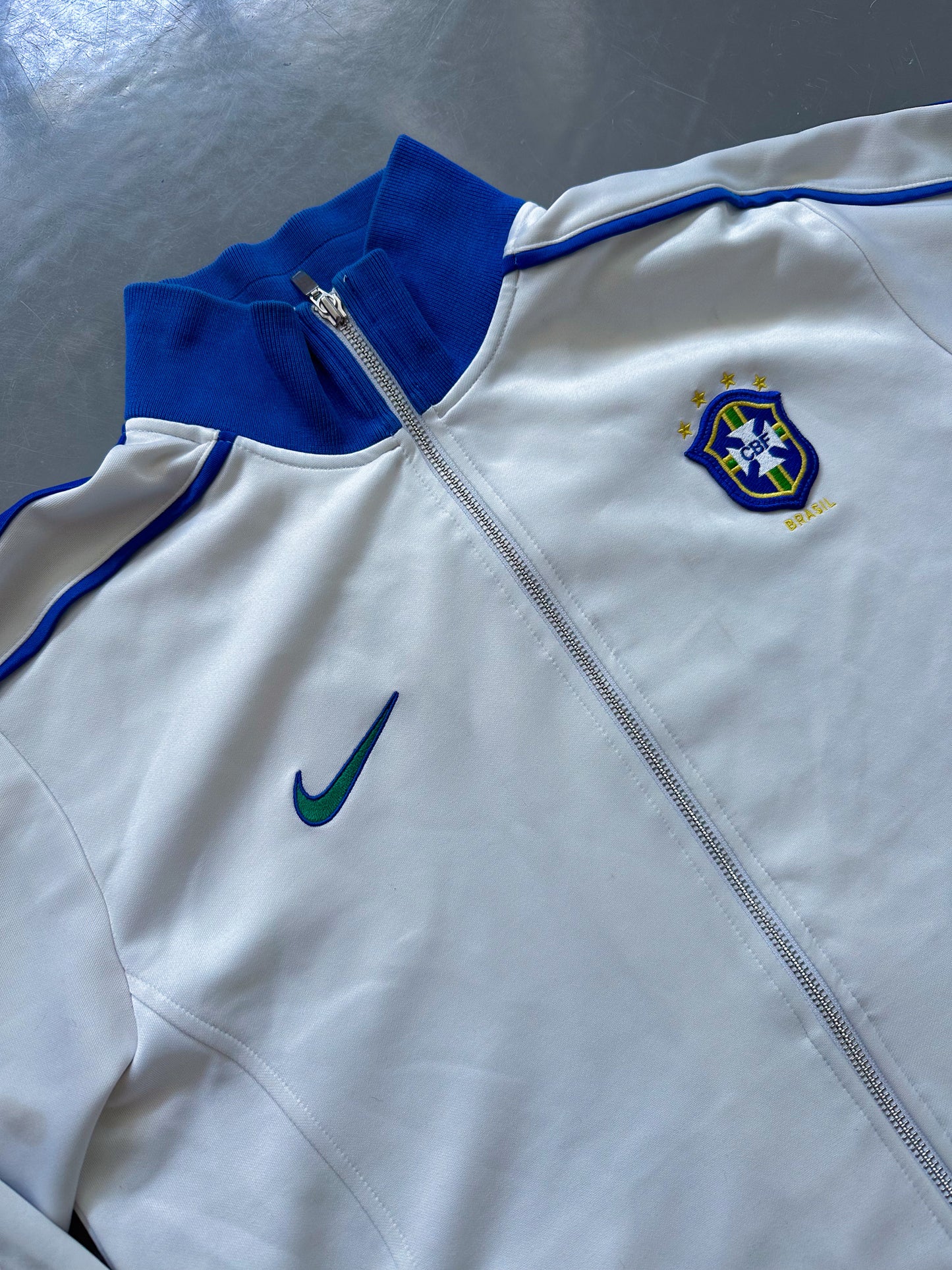Vintage Nike x Brasil Sweatjacket | L