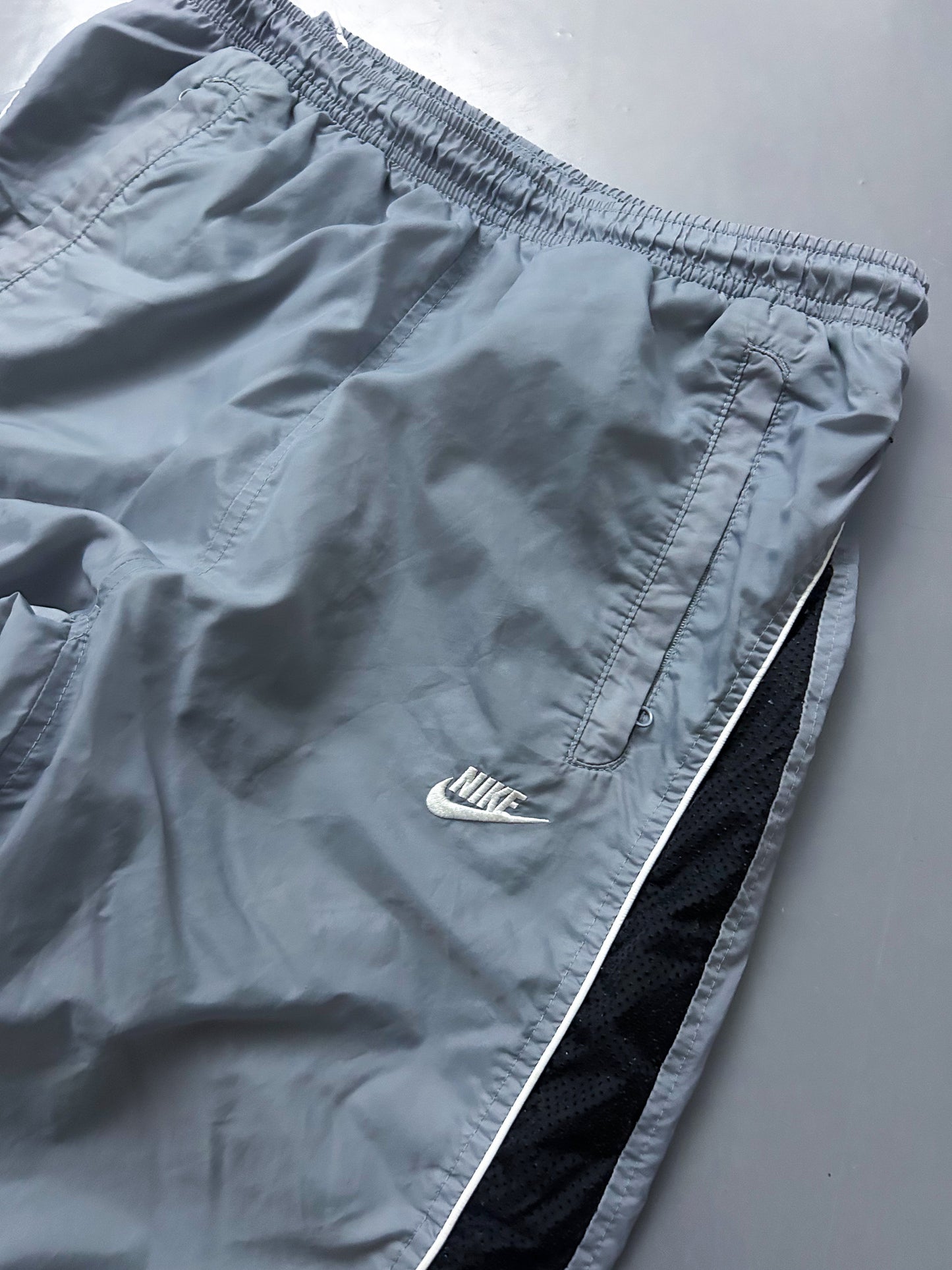 Nike Vintage *PREMIUM* Trackpants | M